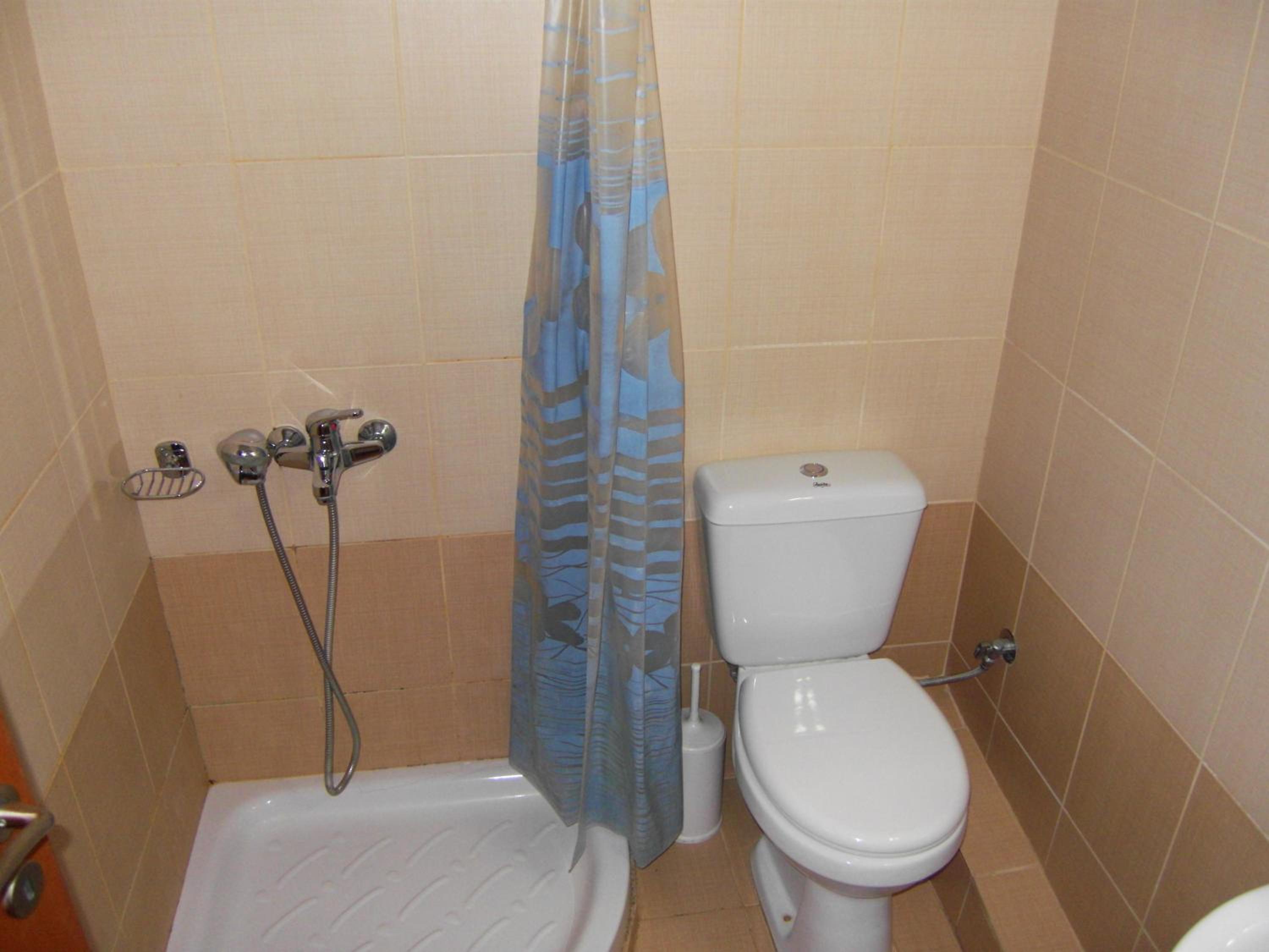 Triple Room - Photo 10