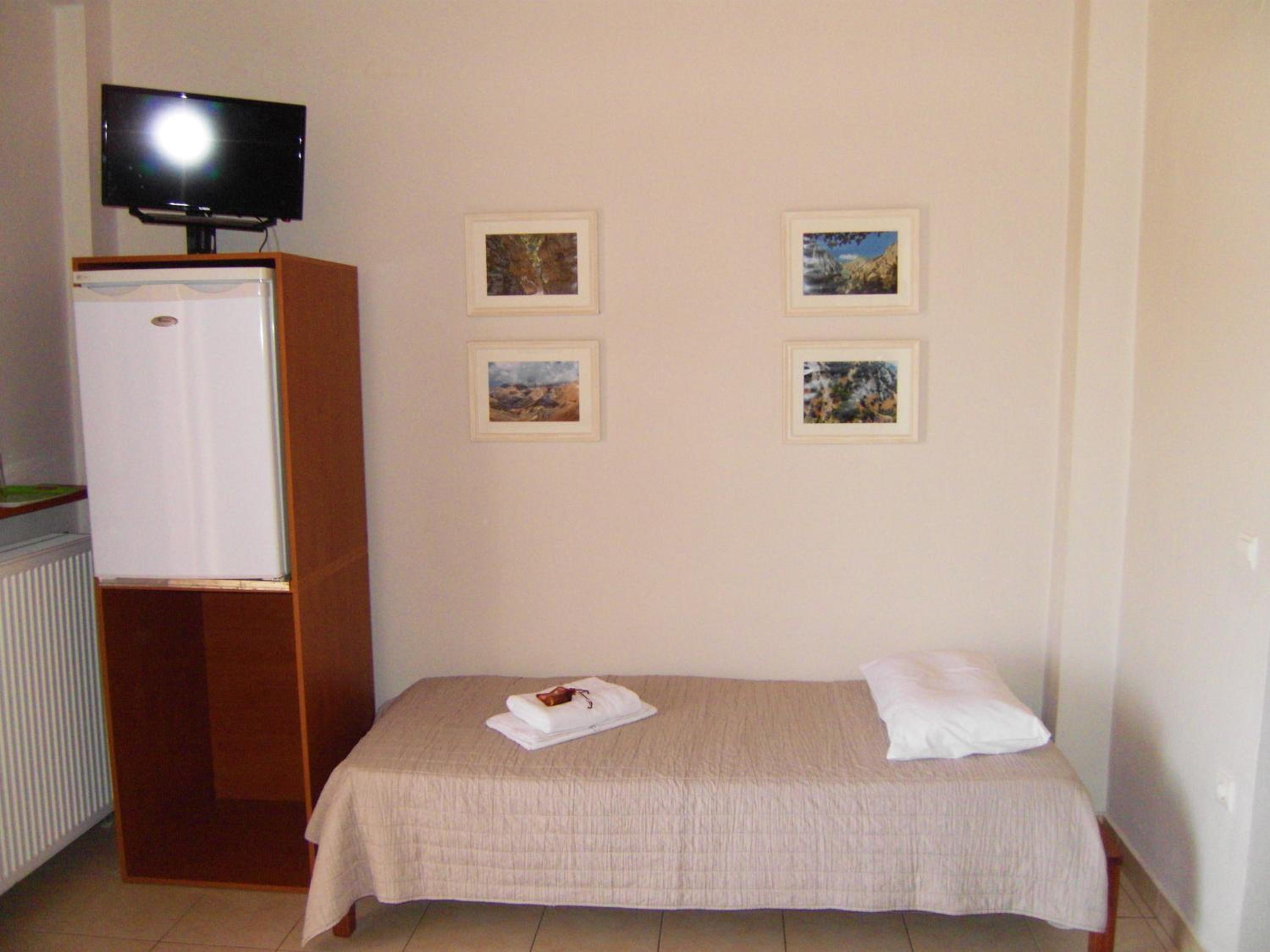 Triple Room - Photo 7