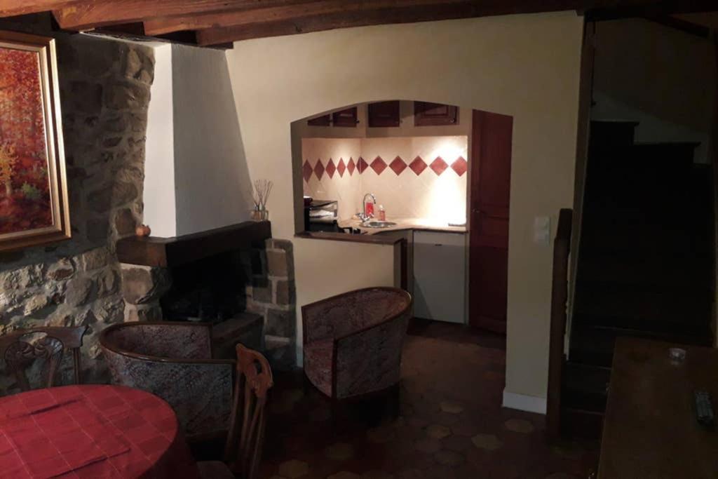 Two-Bedroom House - Photo 6
