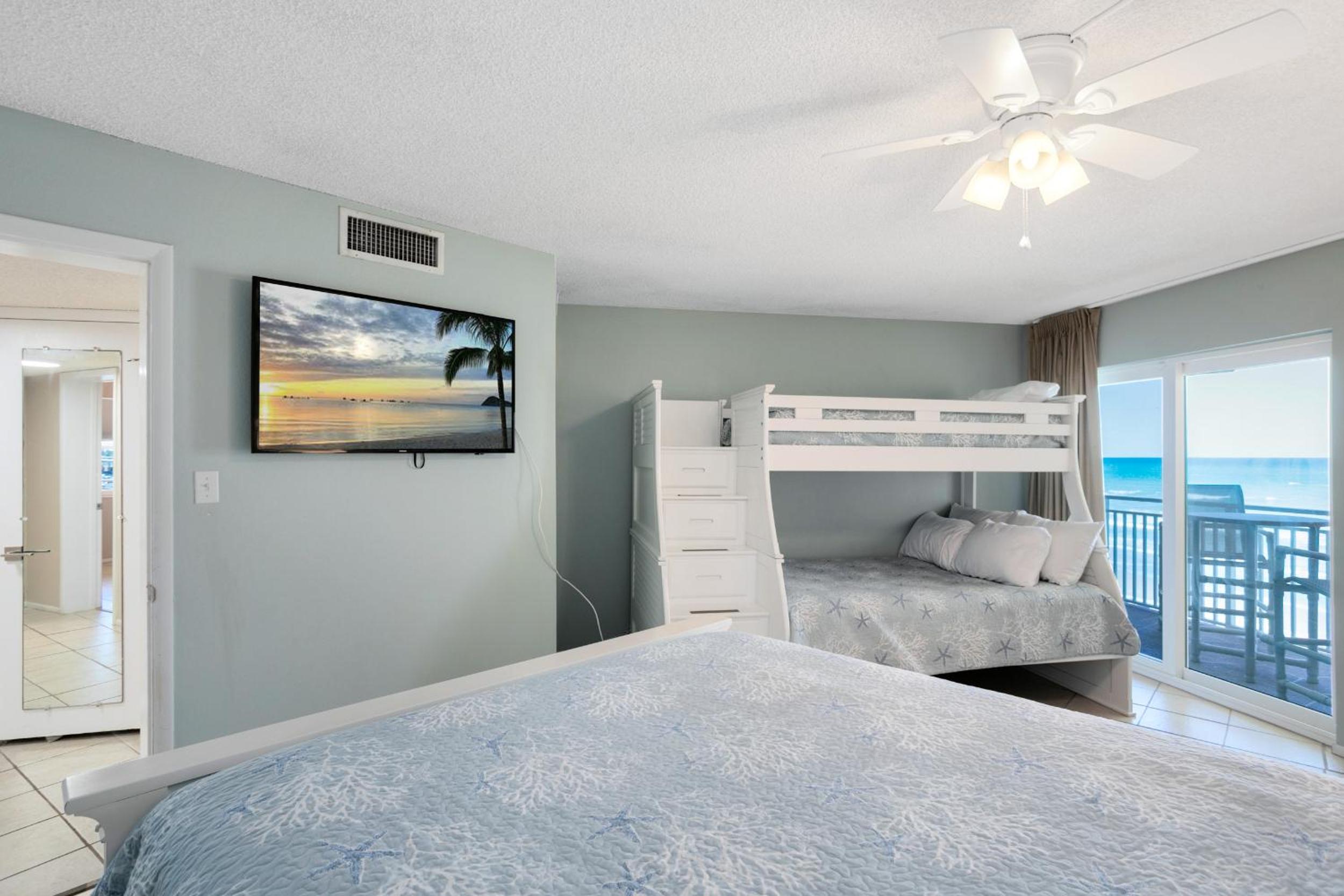 Premium Two-Bedroom Apartment - Oceanfront - Unit #337