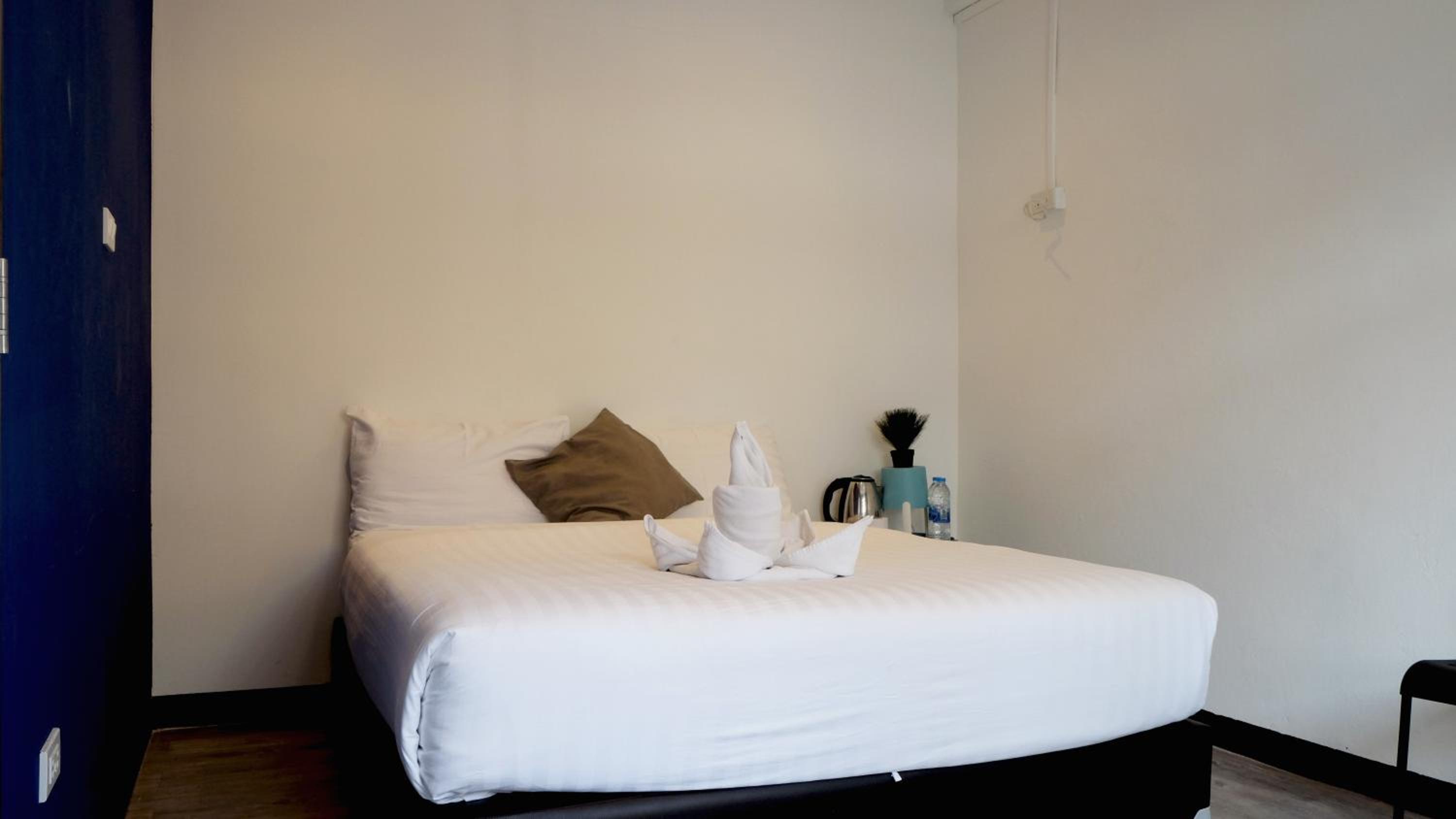 Double Room with Shared Bathroom photo 1