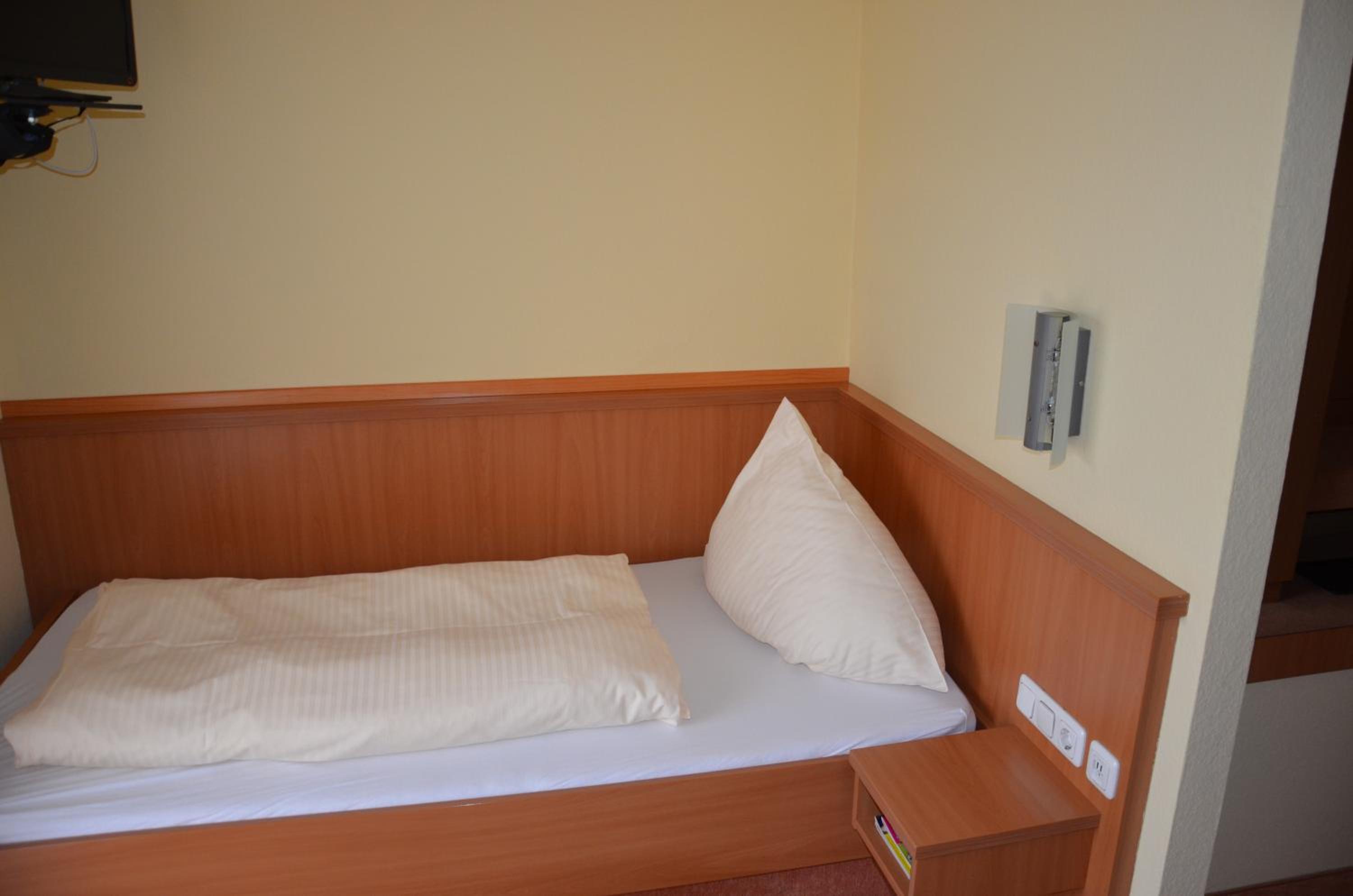 Single Room photo 1