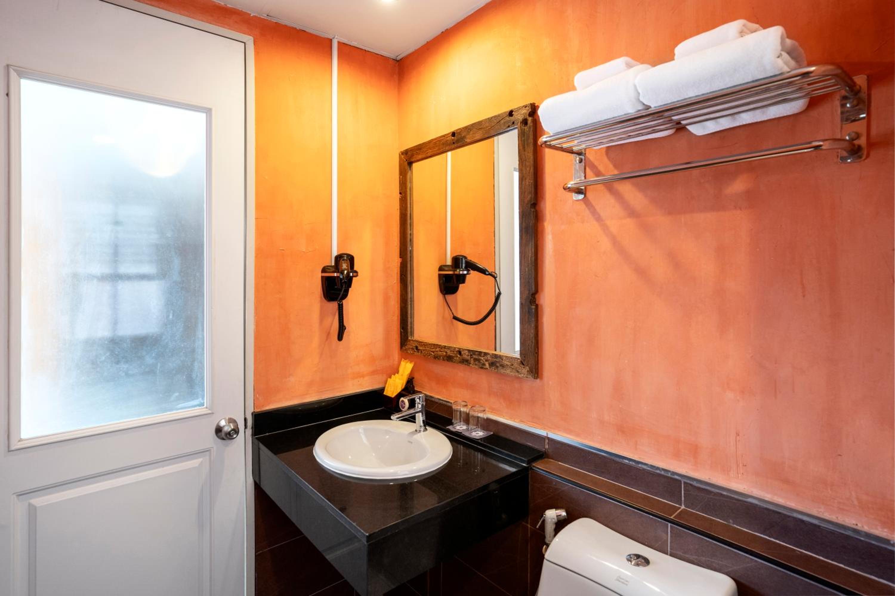 Deluxe Double Room photo 2