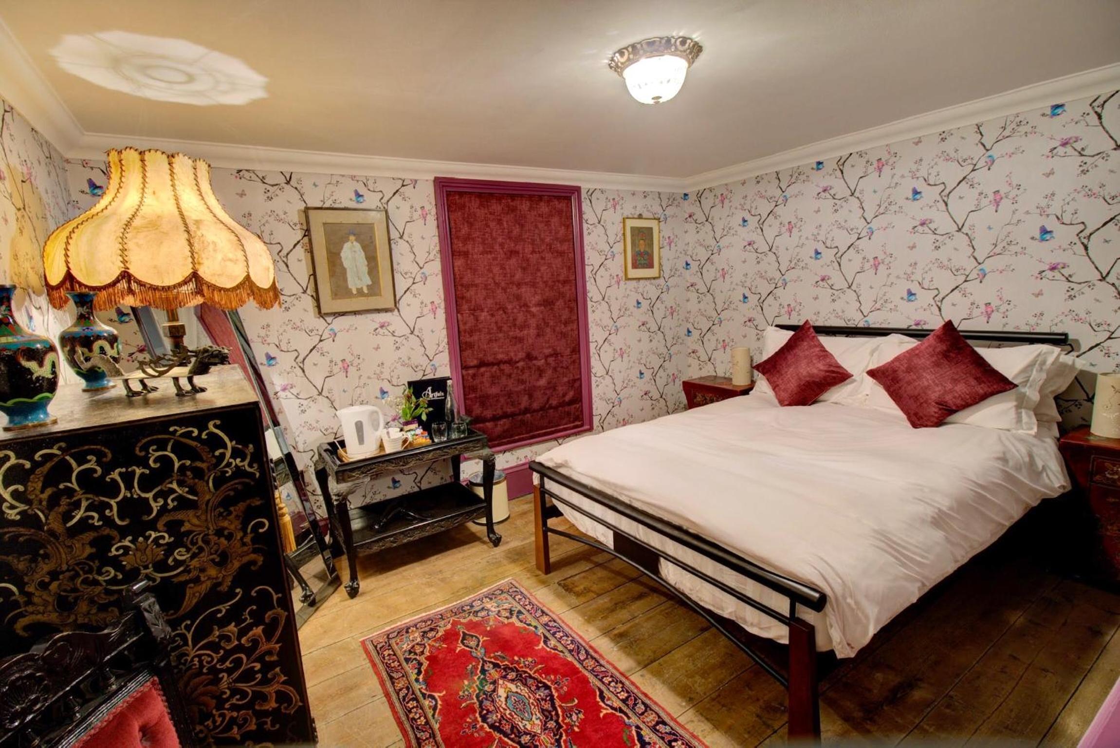 Standard Double Room - Photo 2