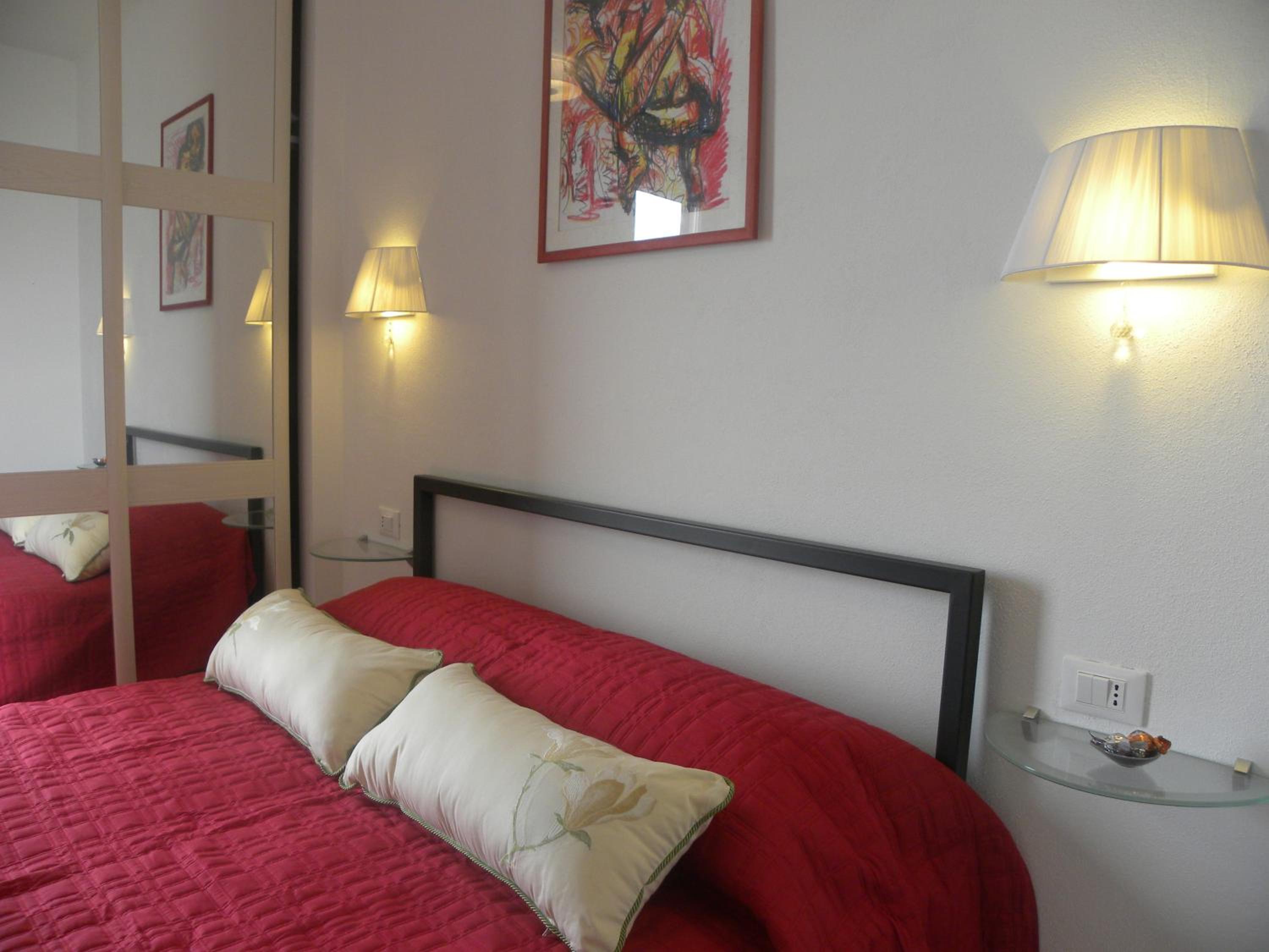 Standard Double Room photo 3