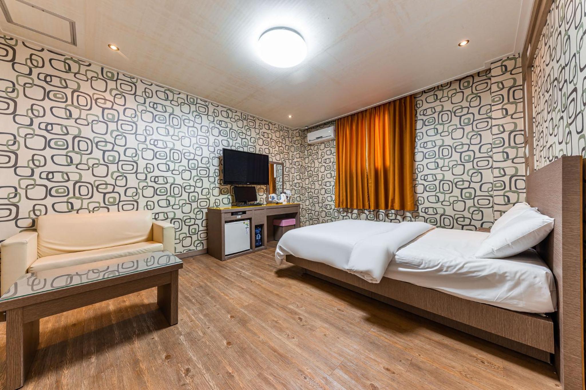Deluxe Double Room - Photo 2