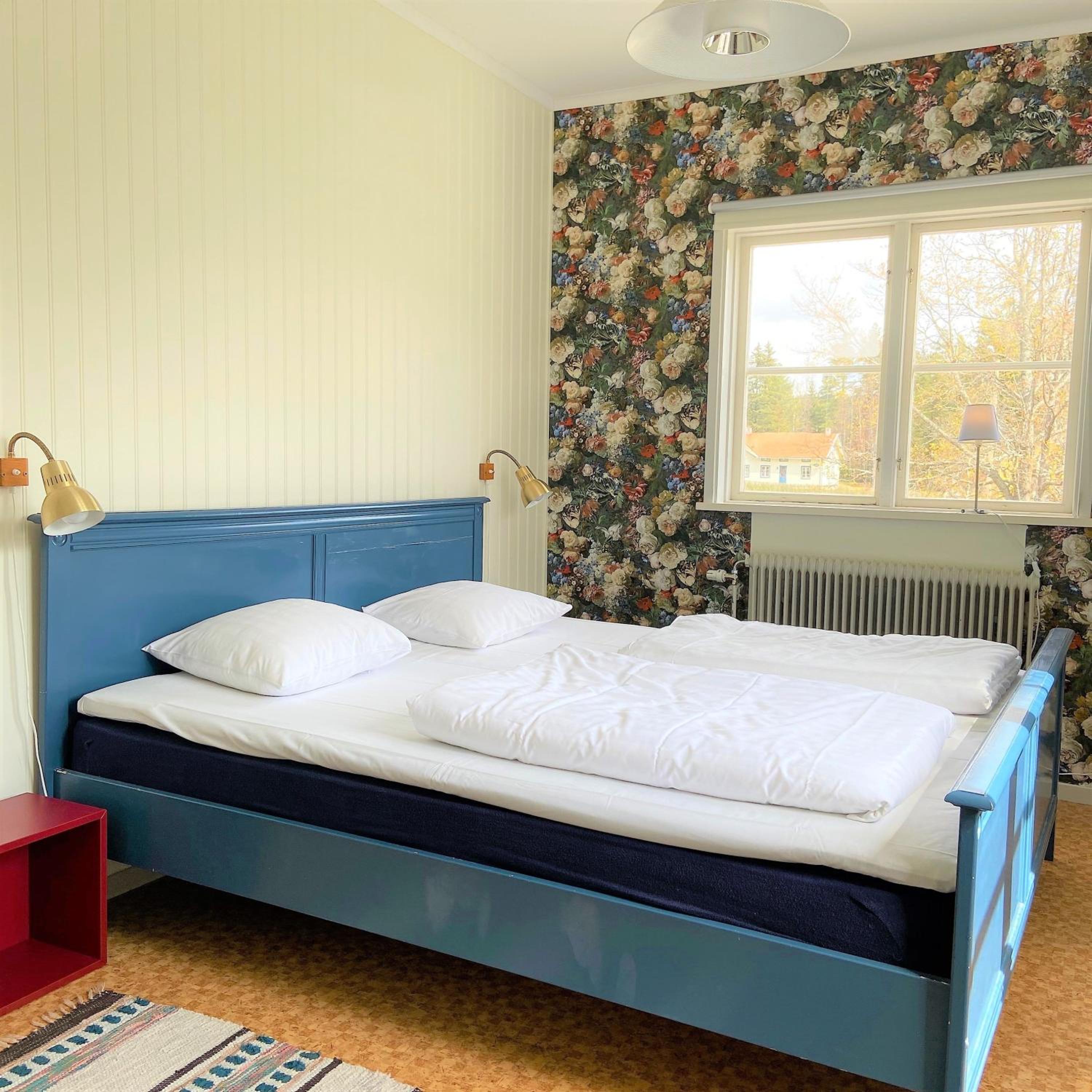 Double Room with Shared Bathroom photo 1