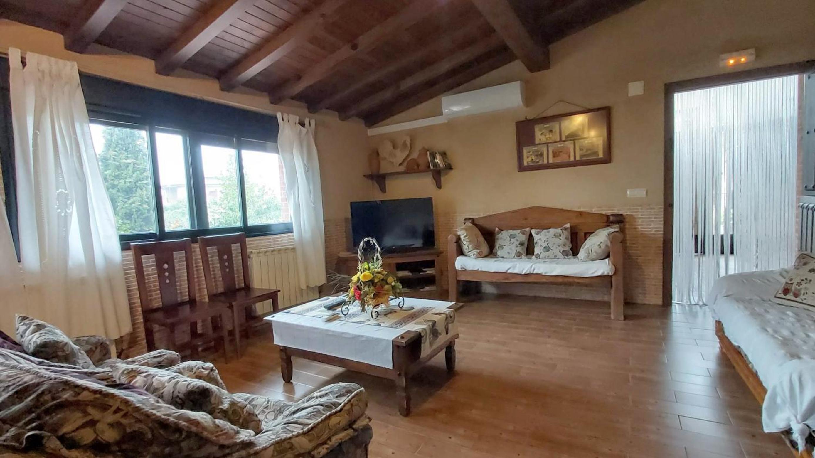 Casa de cinco habitaciones