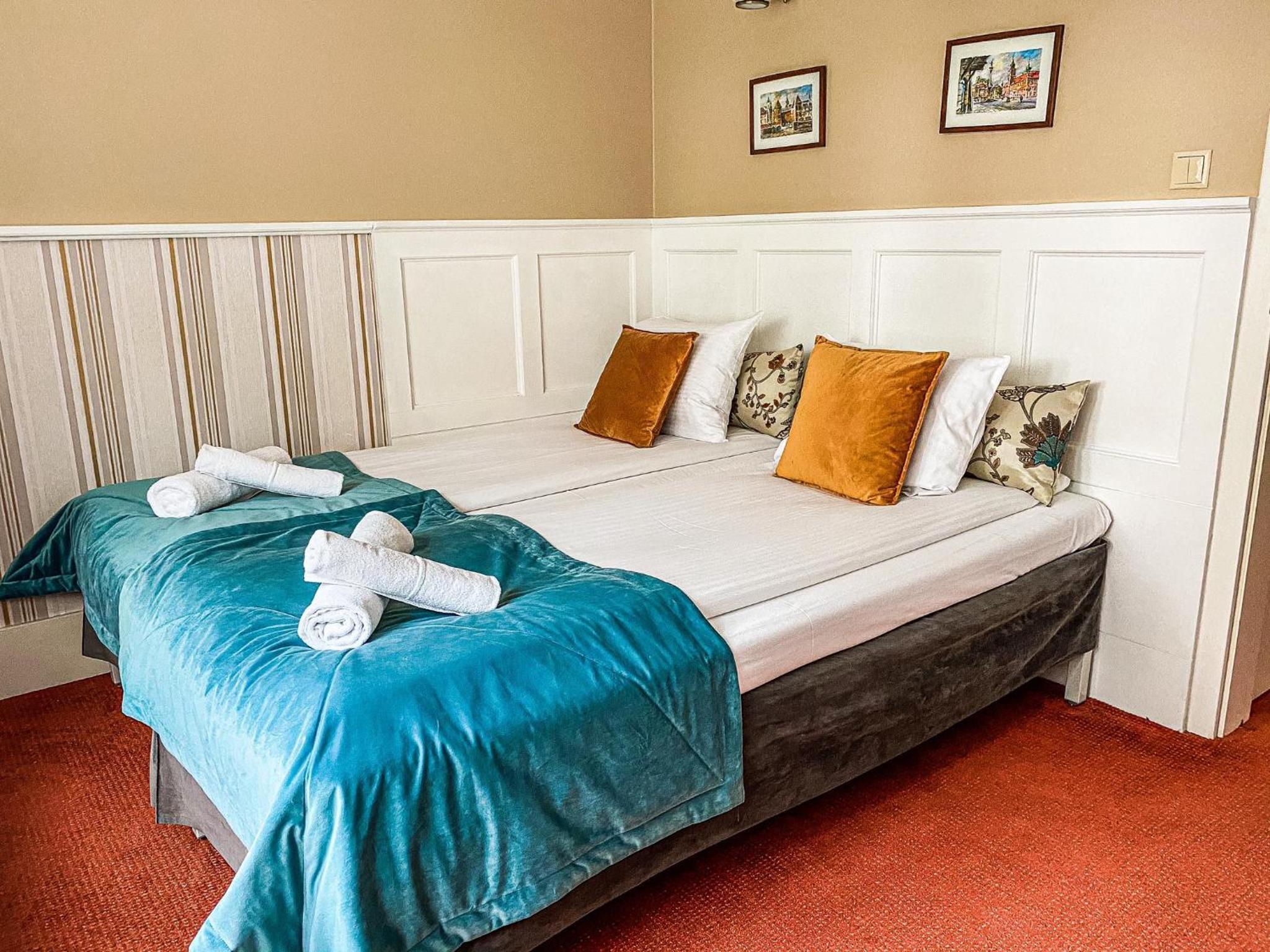 Double or Twin Room - Photo 6