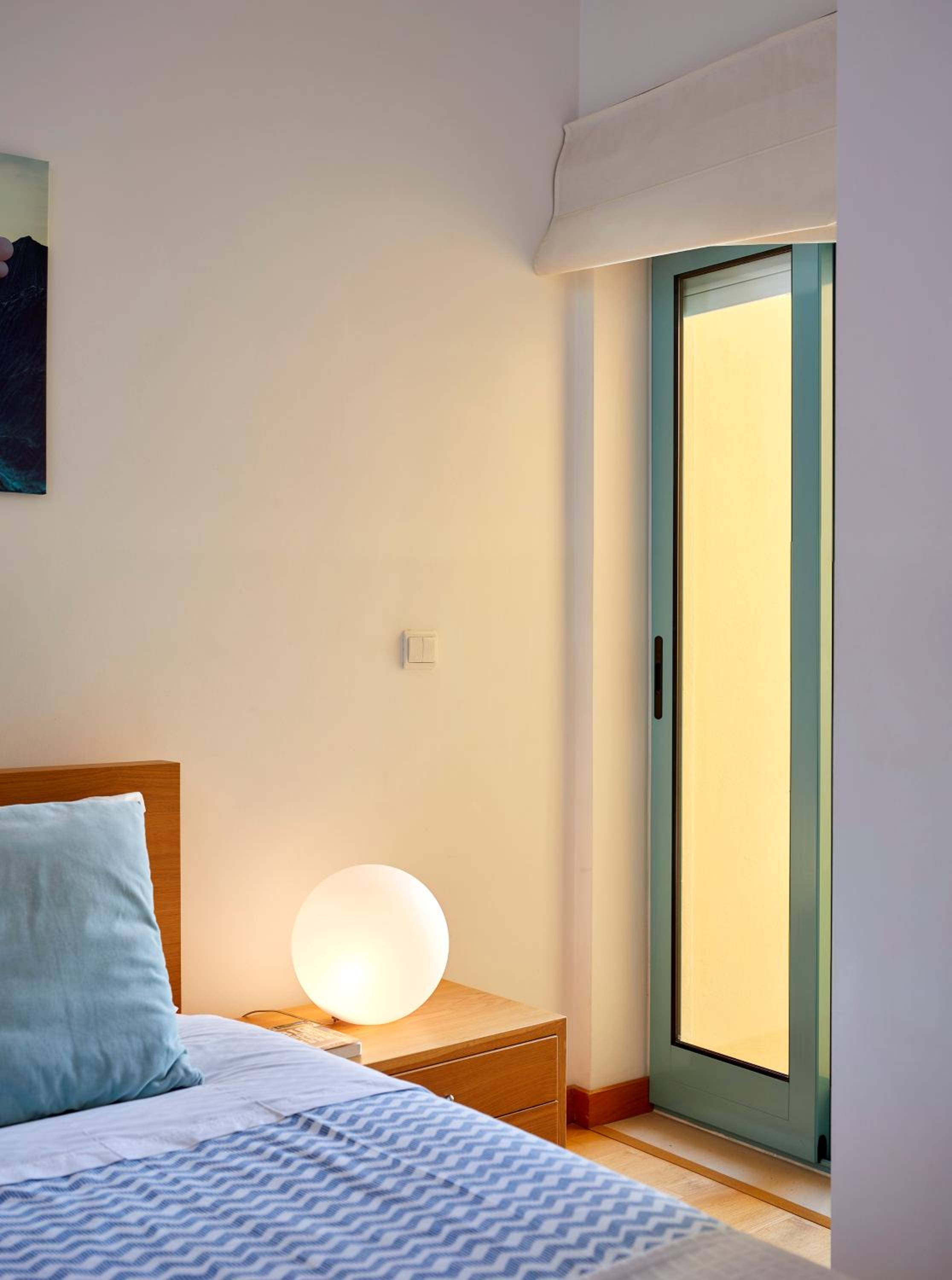 Deluxe One-Bedroom Apartment 1B