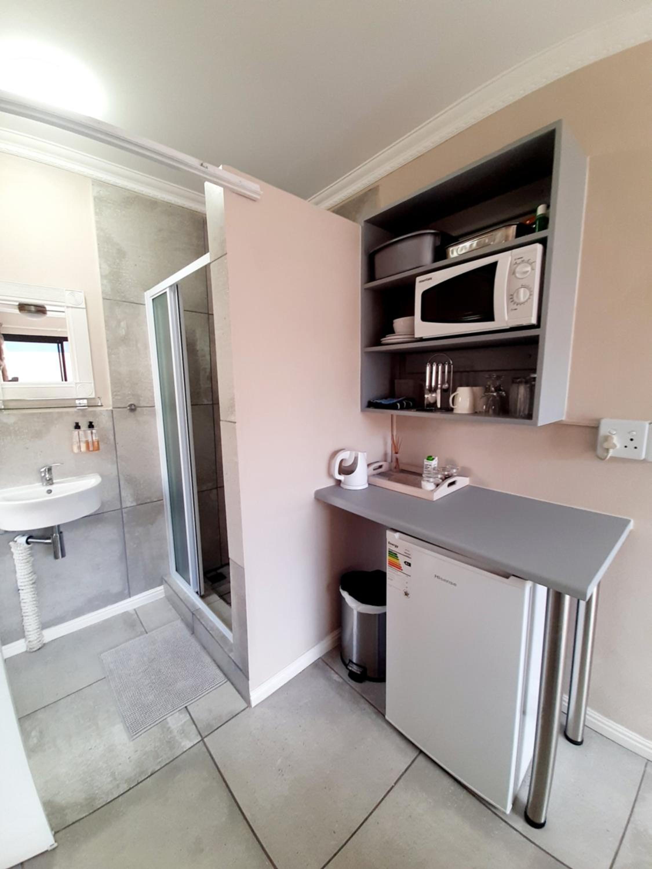  Double Room - Photo 4