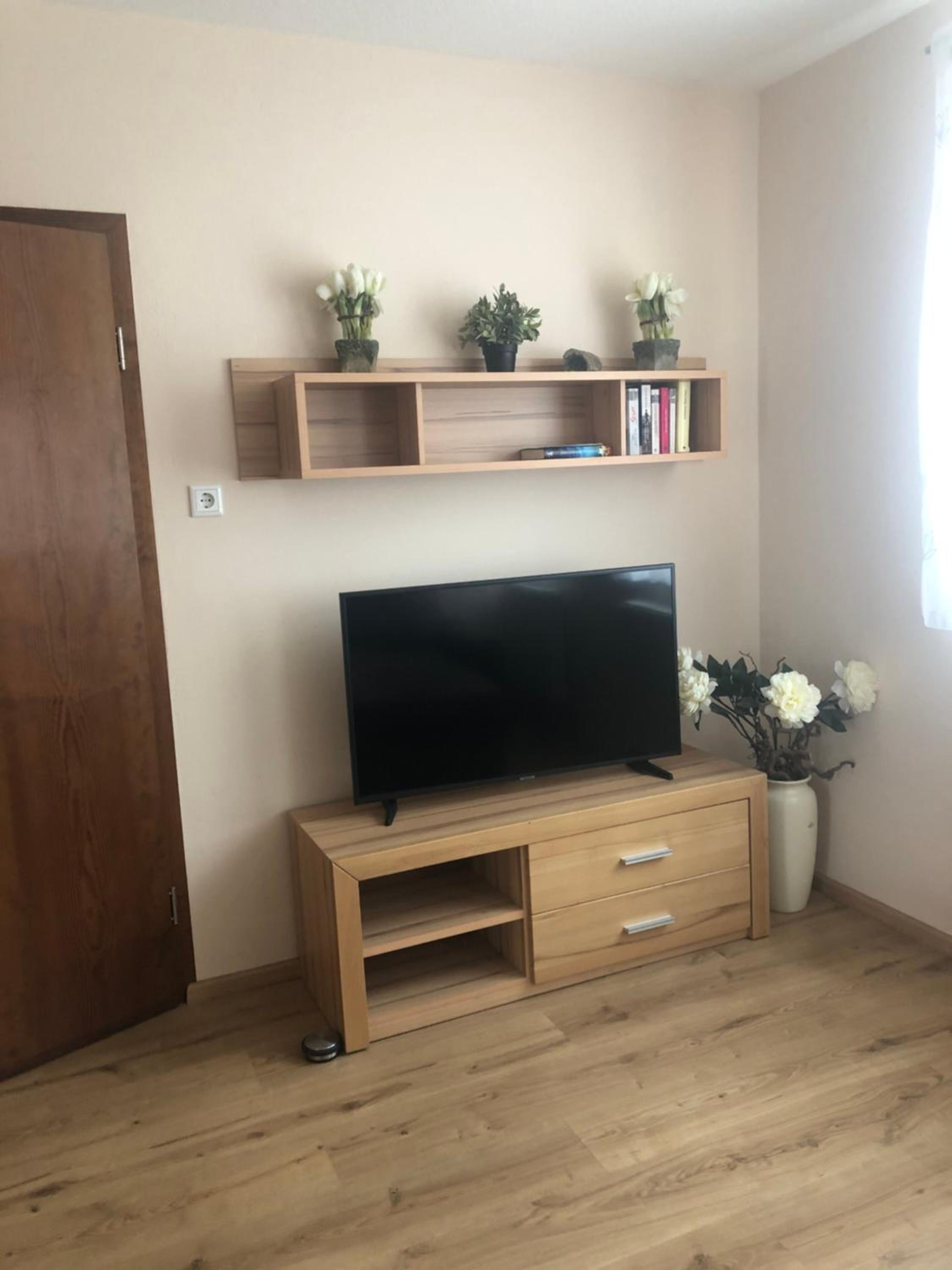 One-Bedroom Apartment - Photo 22