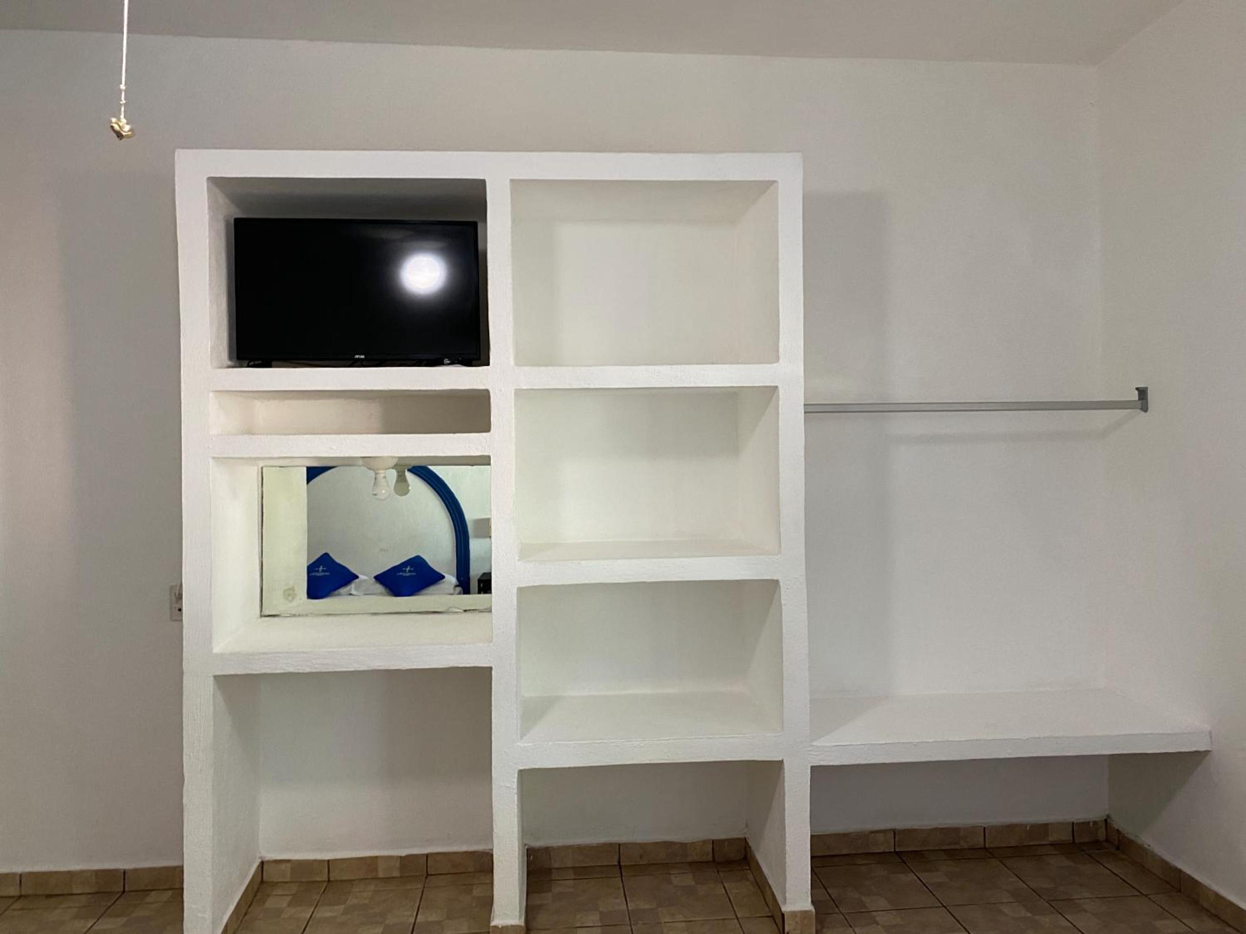 Deluxe Family Room - Photo 9