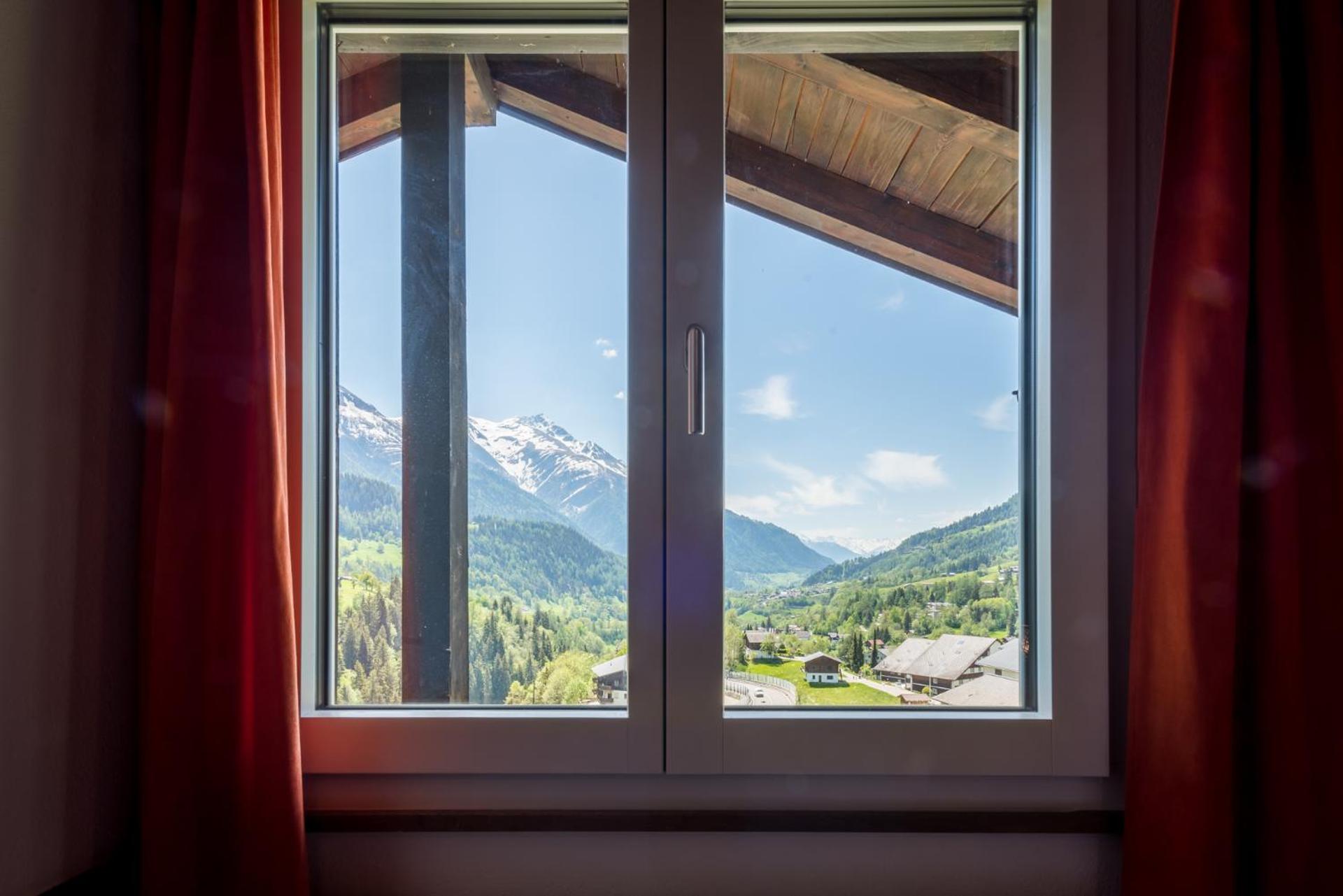 Three-Bedroom Chalet - Photo 47