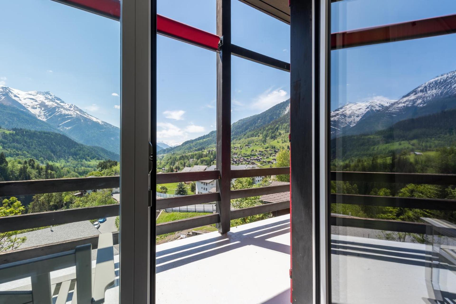 Three-Bedroom Chalet - Photo 51