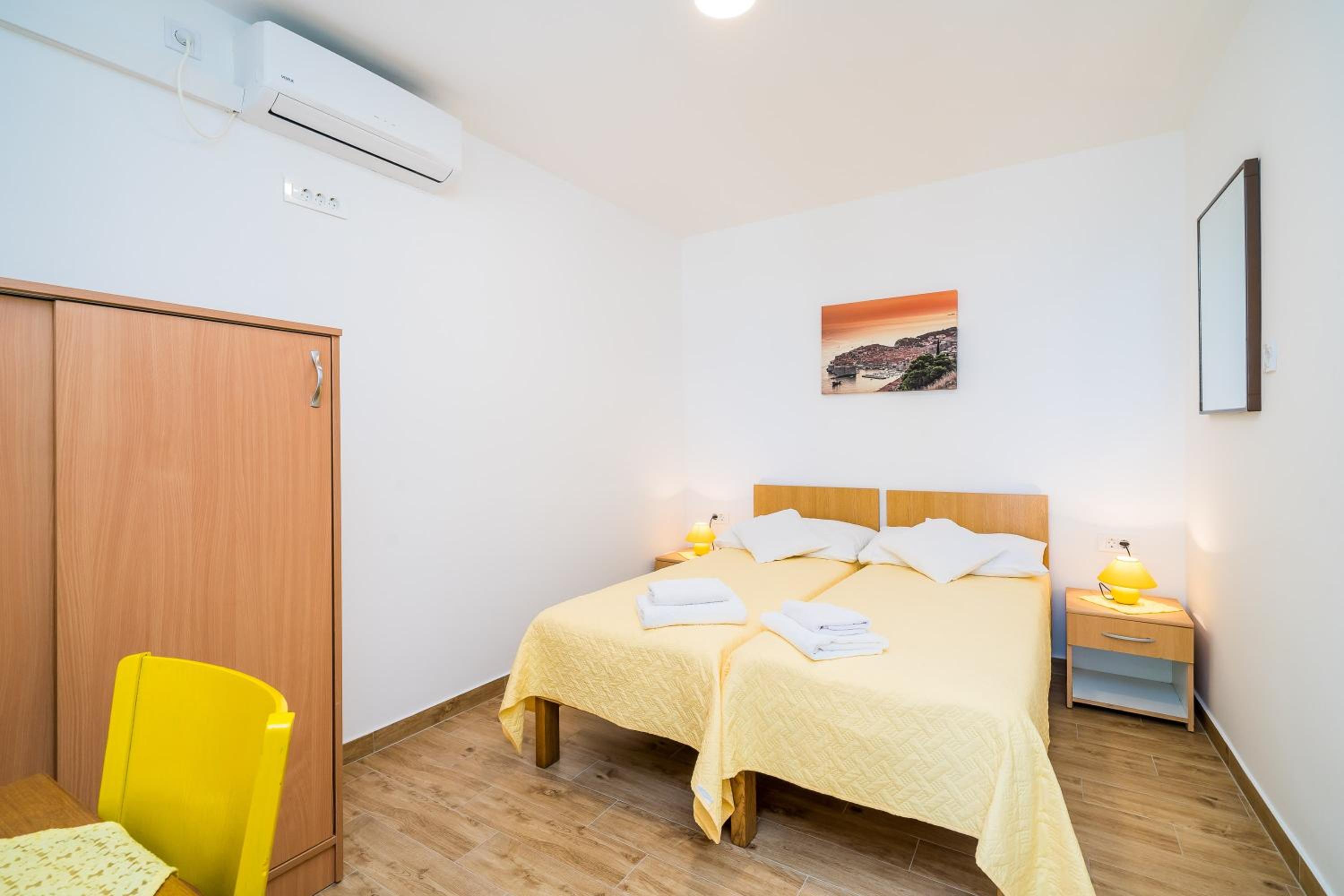 Two-Bedroom Apartment with Terrace and Sea View