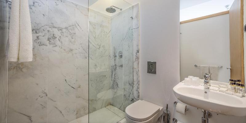 Quarto #171376614 Quarto #171376614
