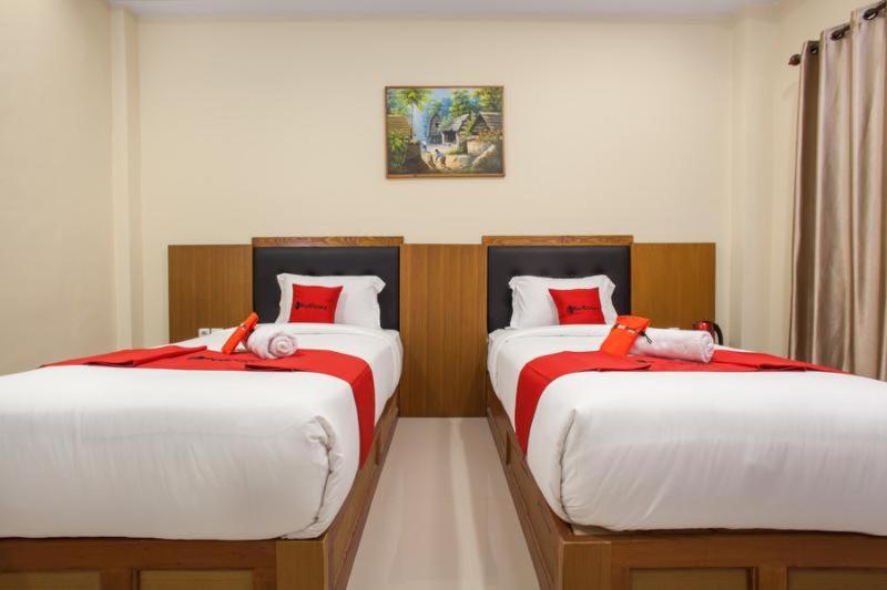 Twin Room - Photo 6
