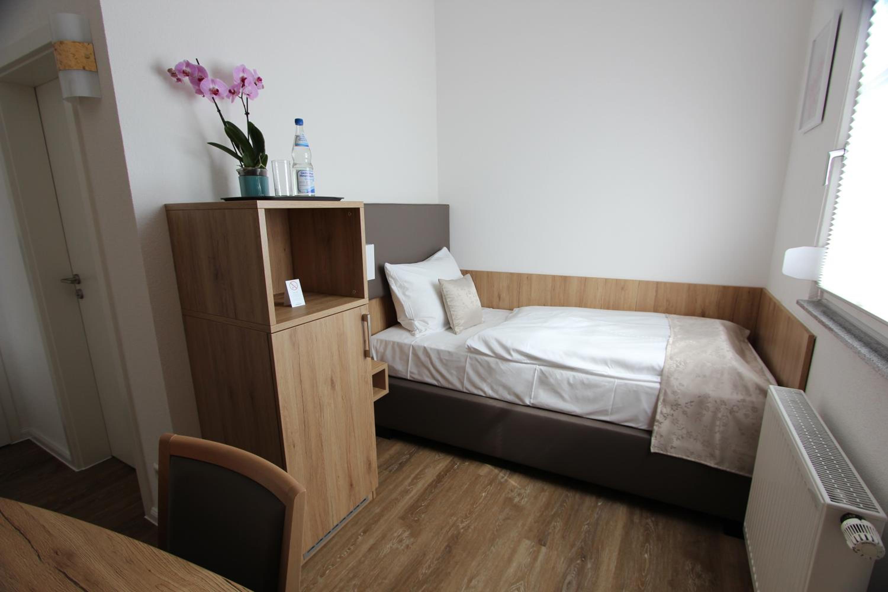 Single Room photo 1