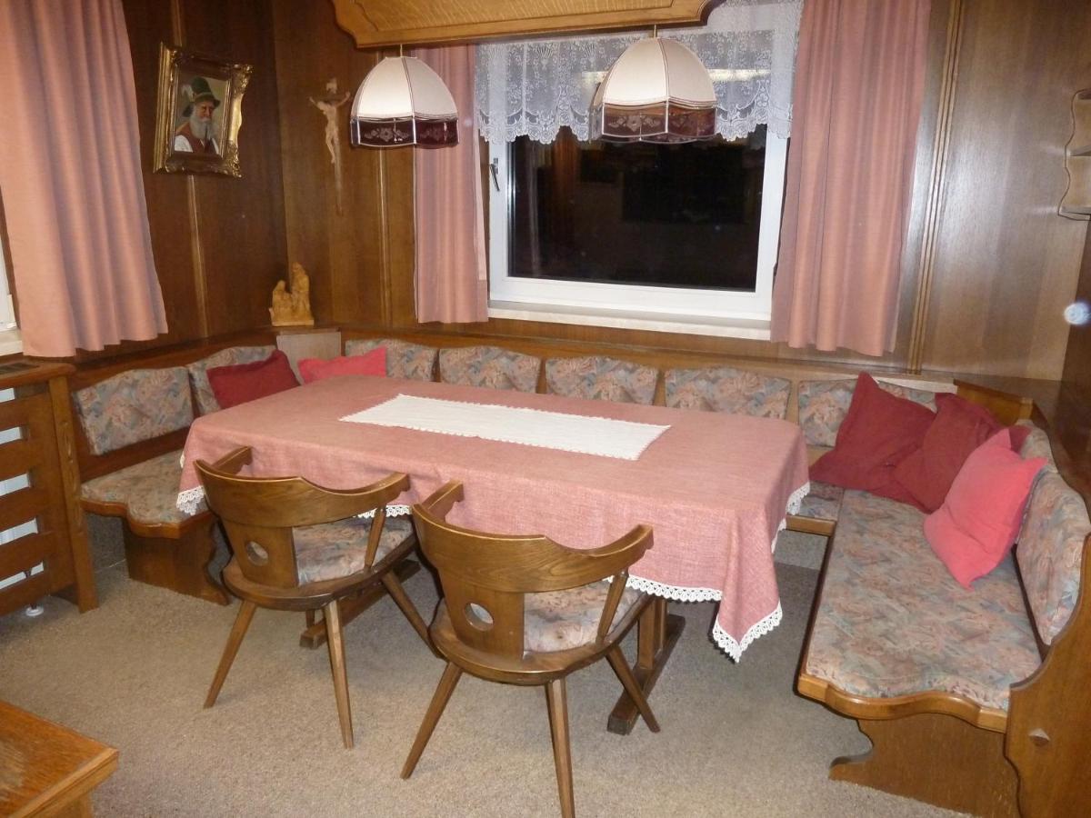 One-Bedroom Apartment with Terrace photo 2