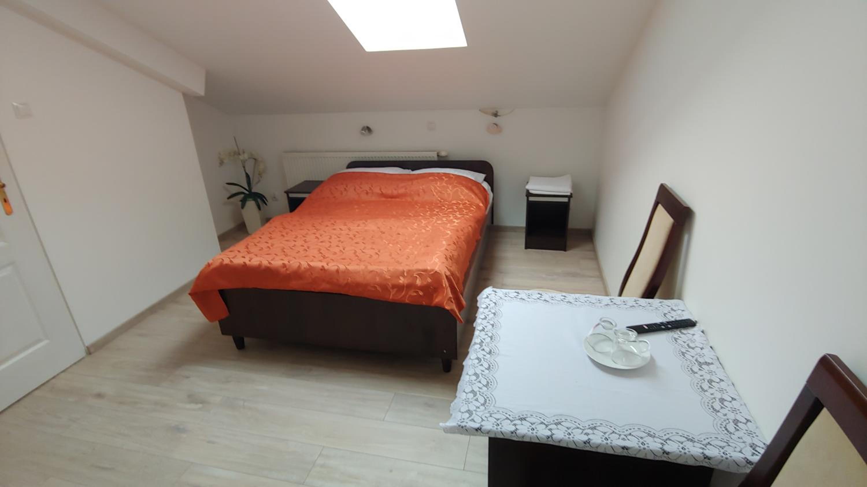 Standard Double Room - Photo 4