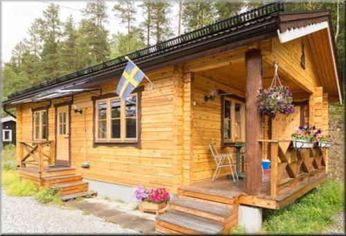 Two-Bedroom House photo 2