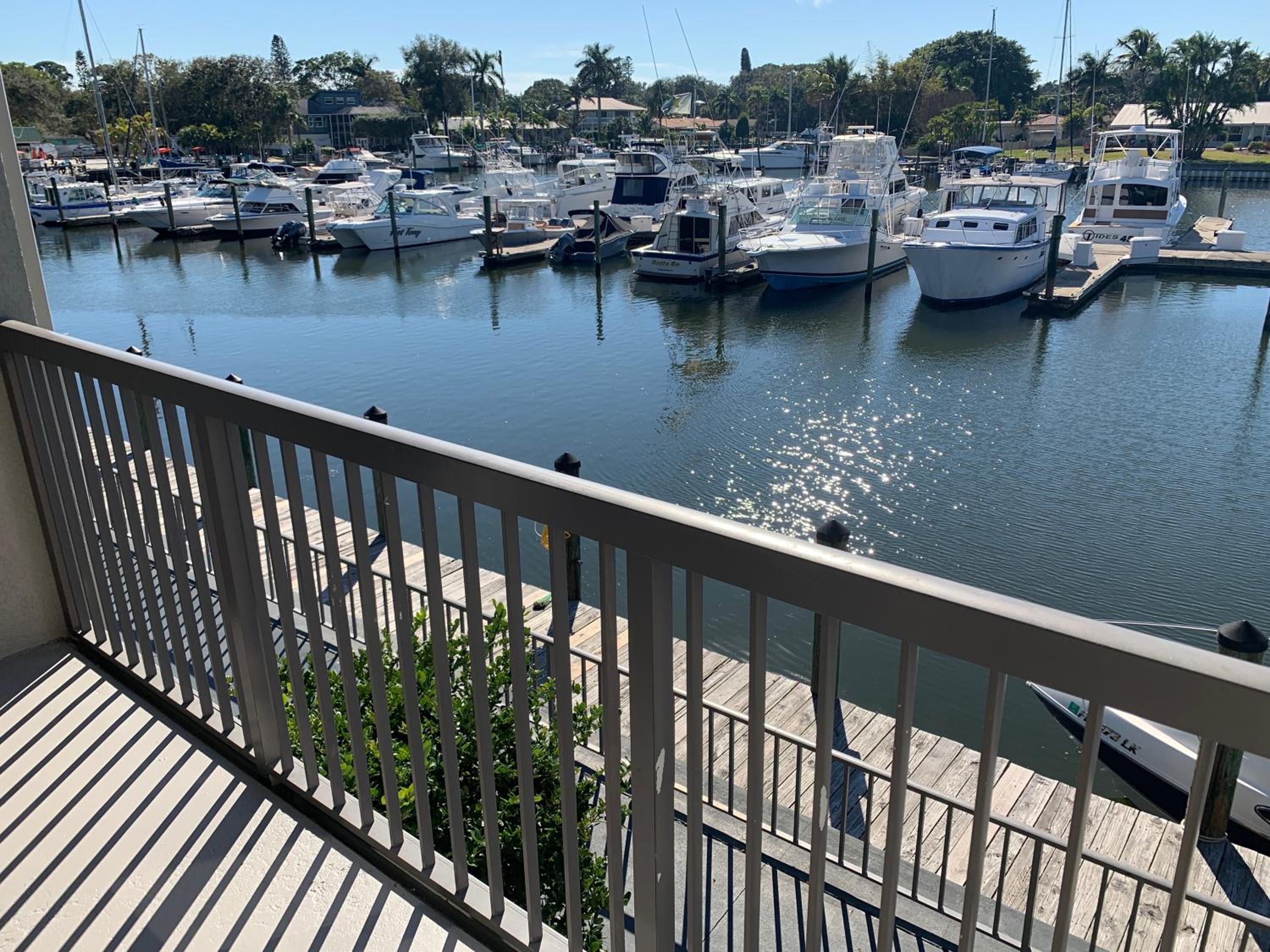 2 Queen Beds, Balcony/Patio, Water View, Non-Smoking - Photo 4