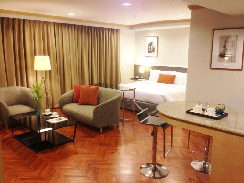 Two-Bedroom Family Suite photo 2