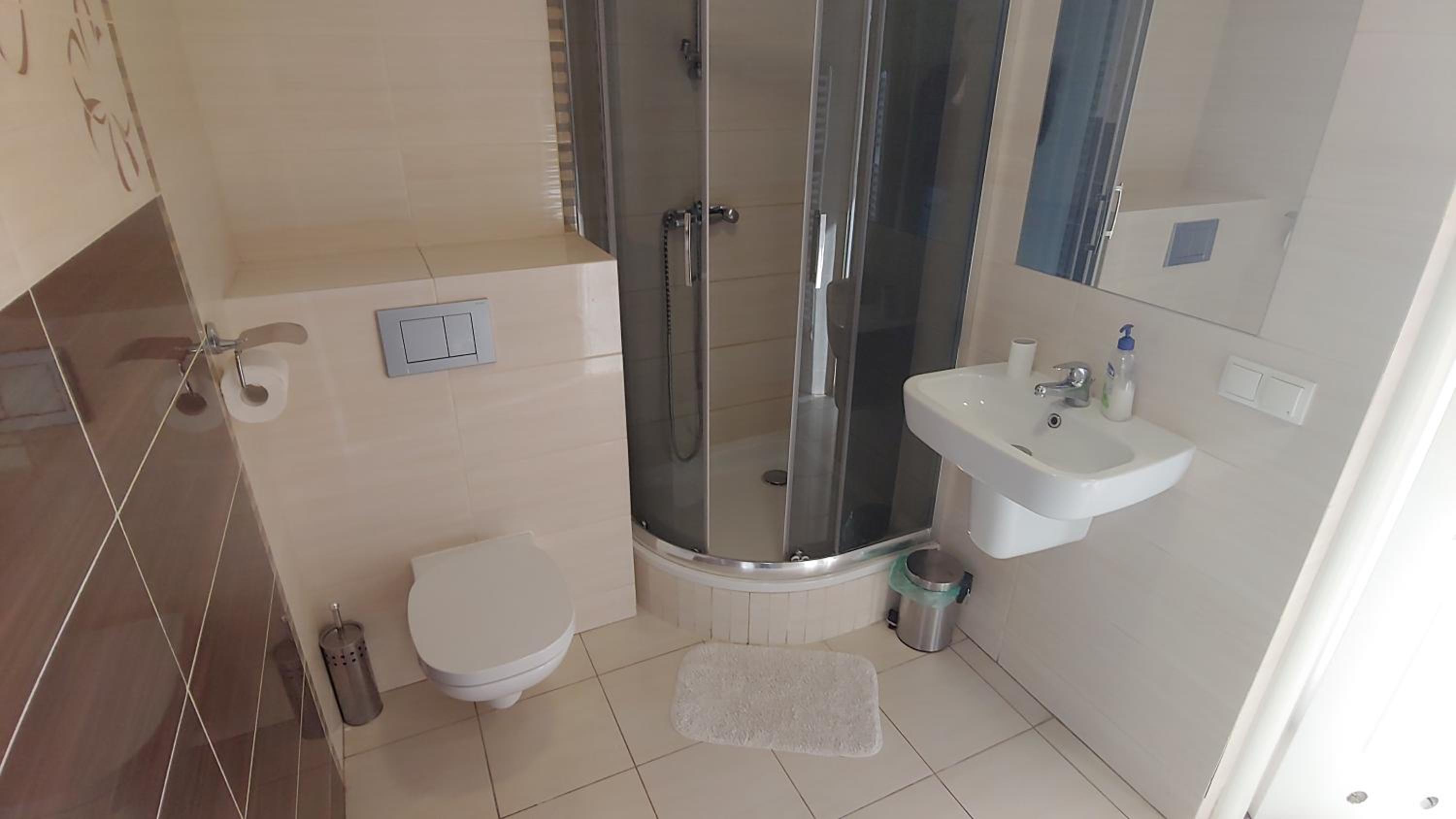 Standard Double Room - Photo 2