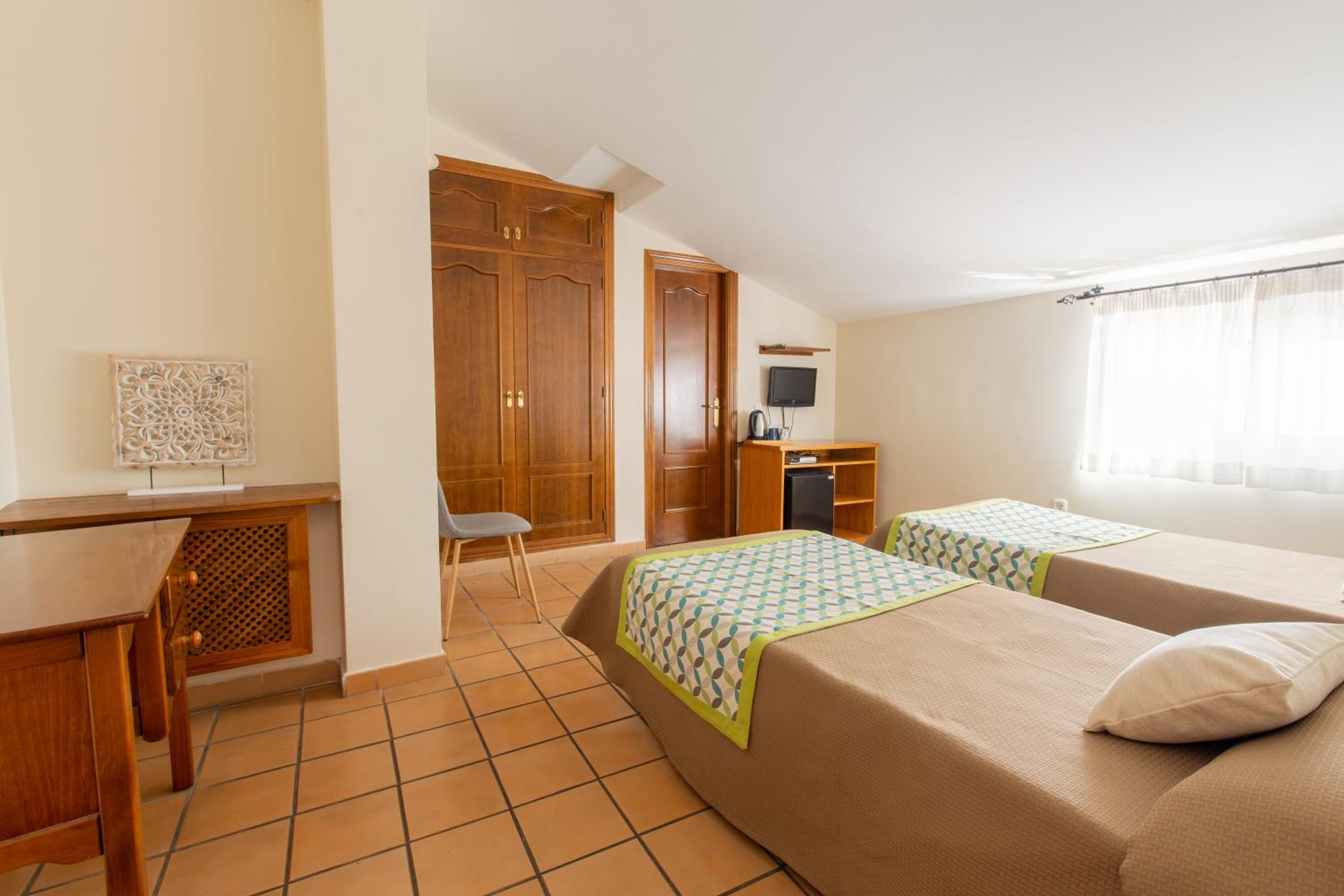 Habitación Doble con Baño Privado