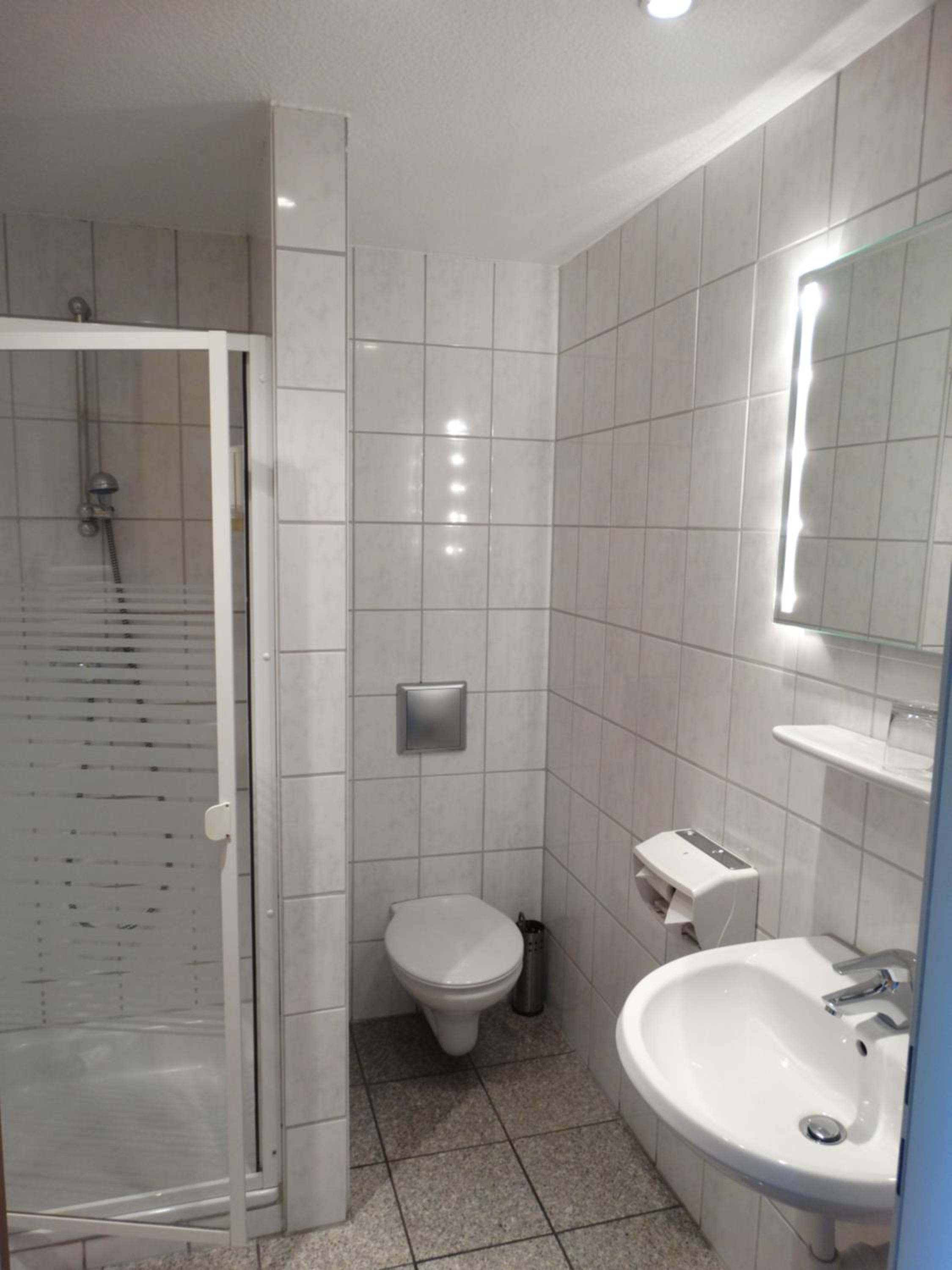 Single Room photo 2