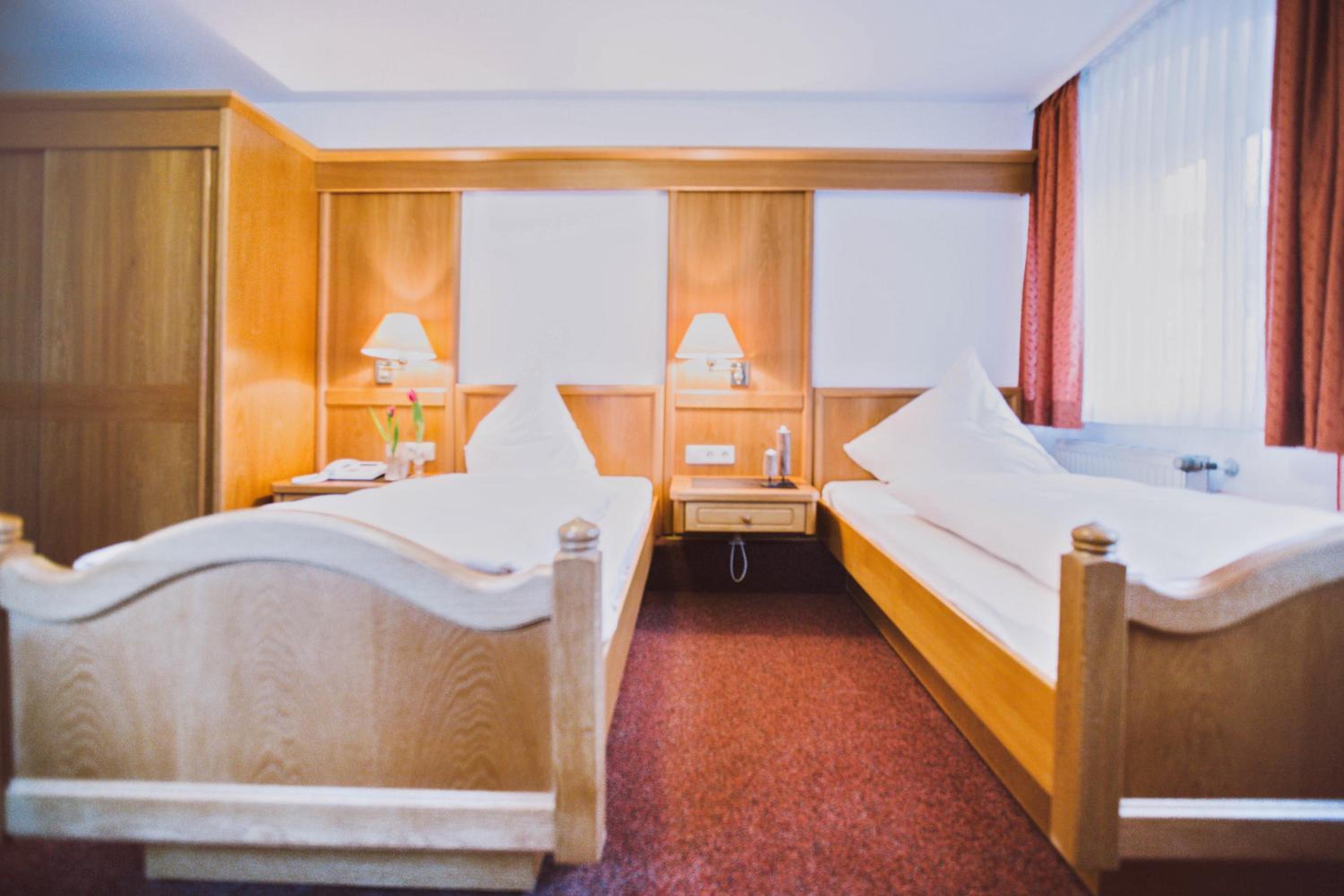 Double Room - Photo 11