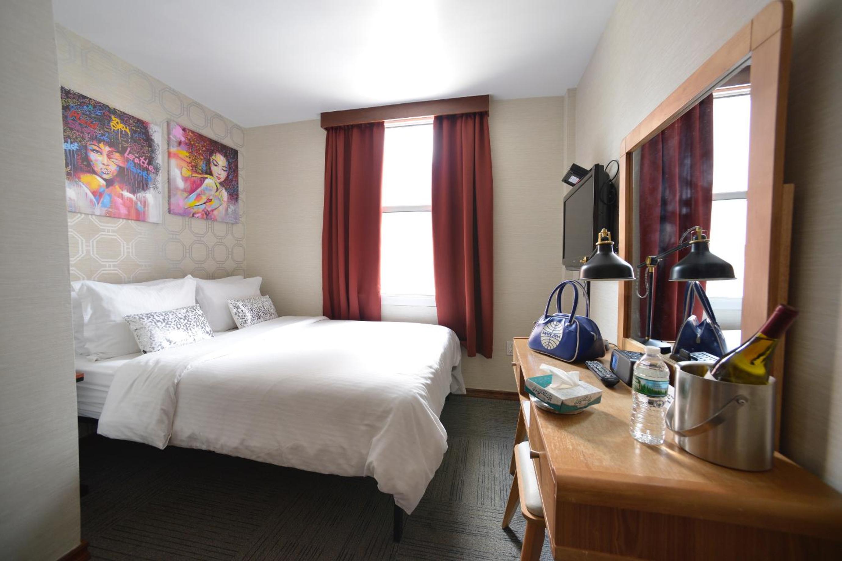 Superior Queen Room