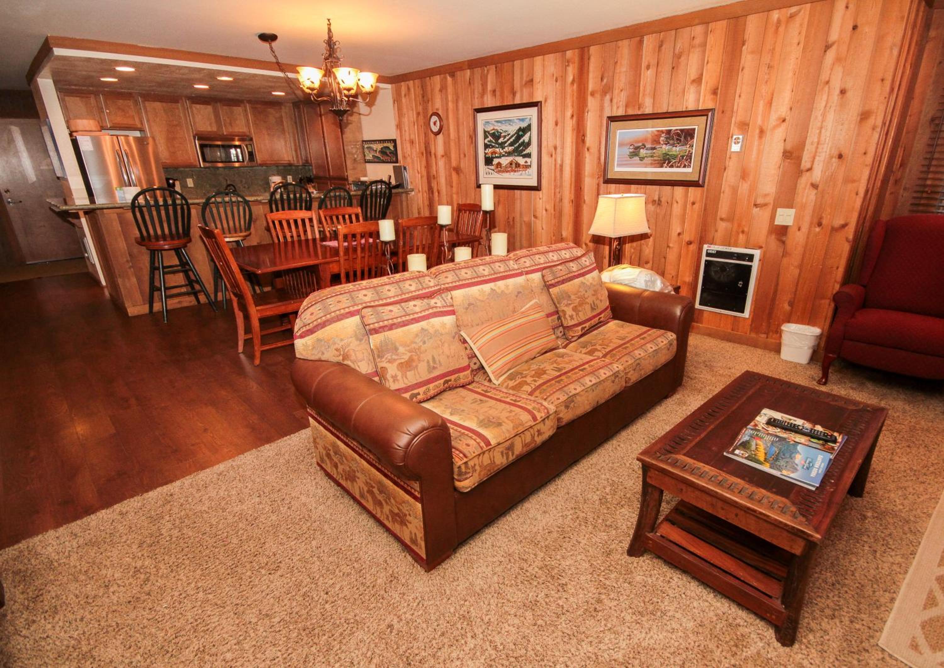 Apartment photo 2