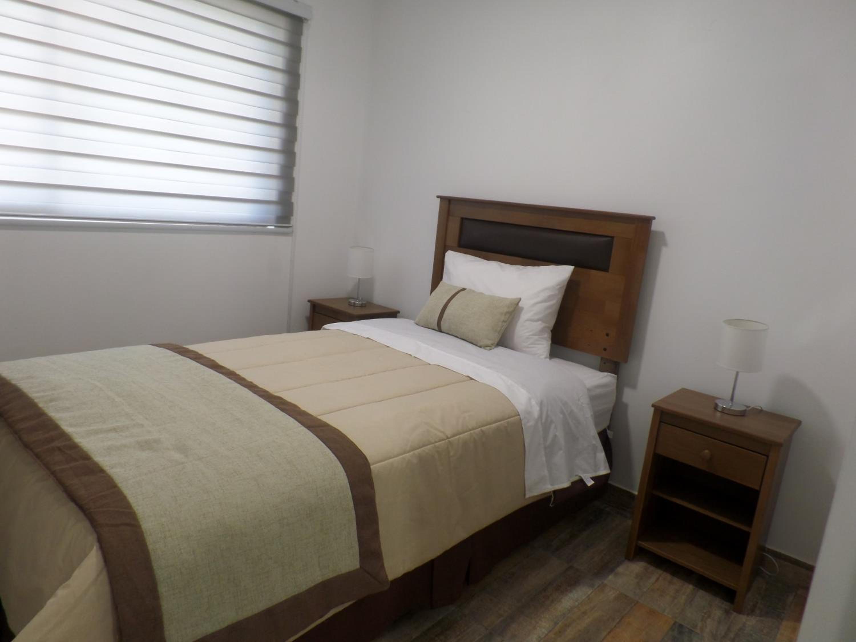 Single Room With Private Bathroom photo 1