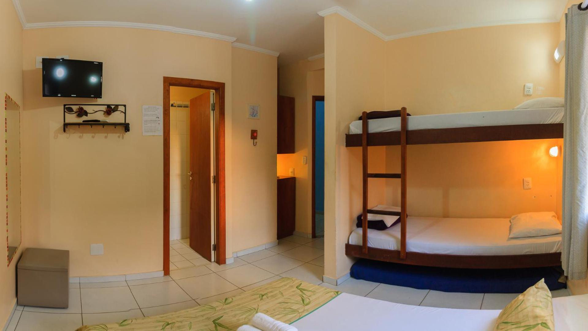 Deluxe Quadruple Room photo 3