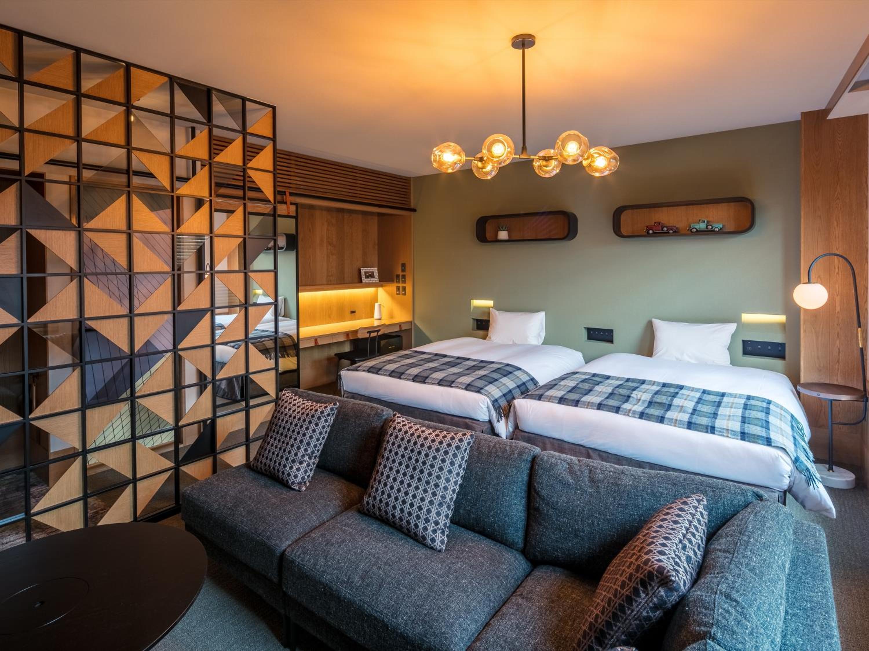 Deluxe Twin Room - Photo 1