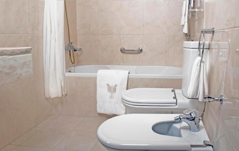 Standard Double Suite - Photo 3