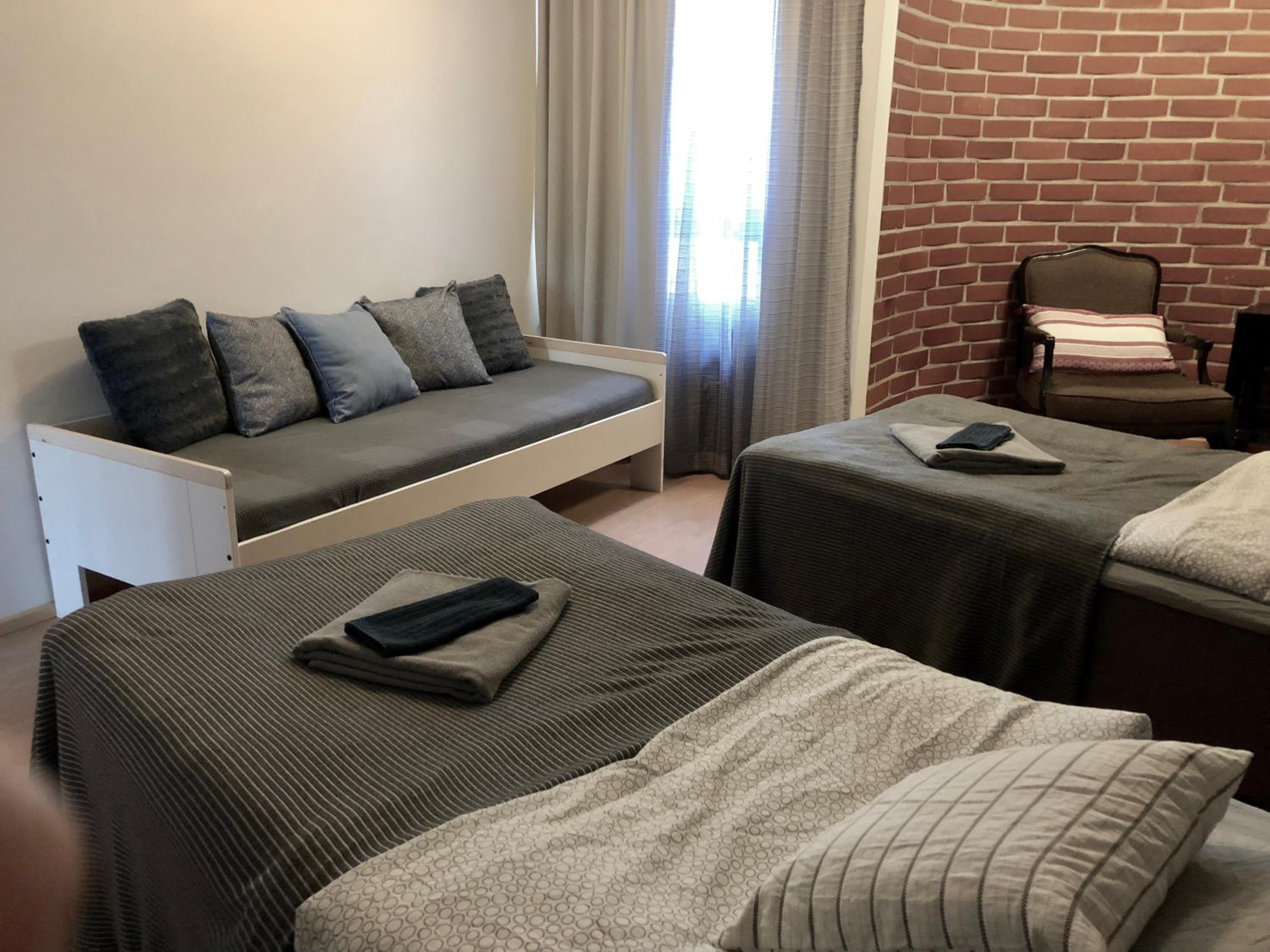 Large Double Room photo 2
