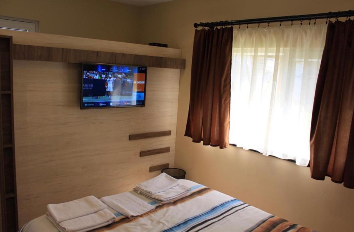King Room with Pool View photo 2