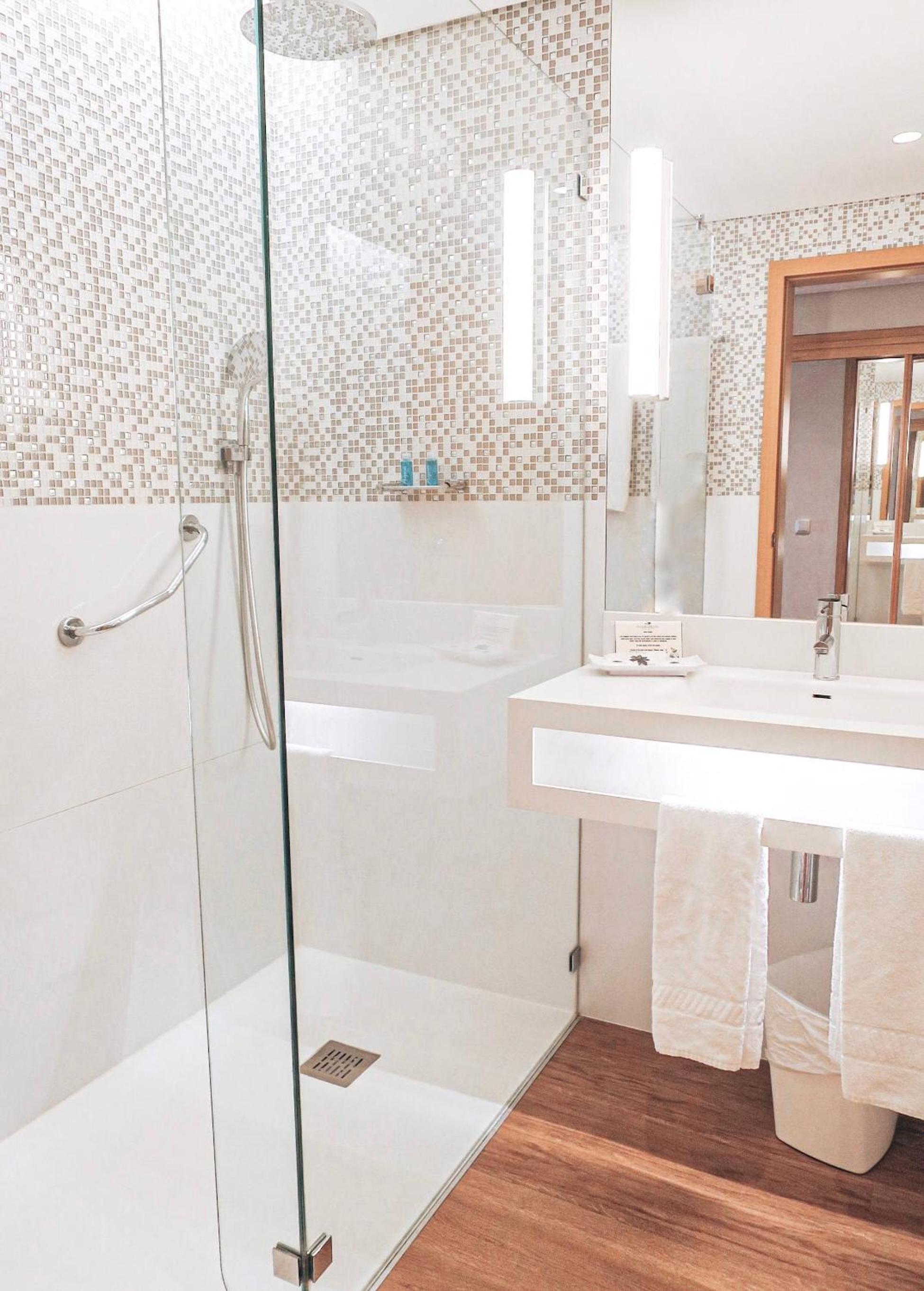 Junior Suite - Photo 3