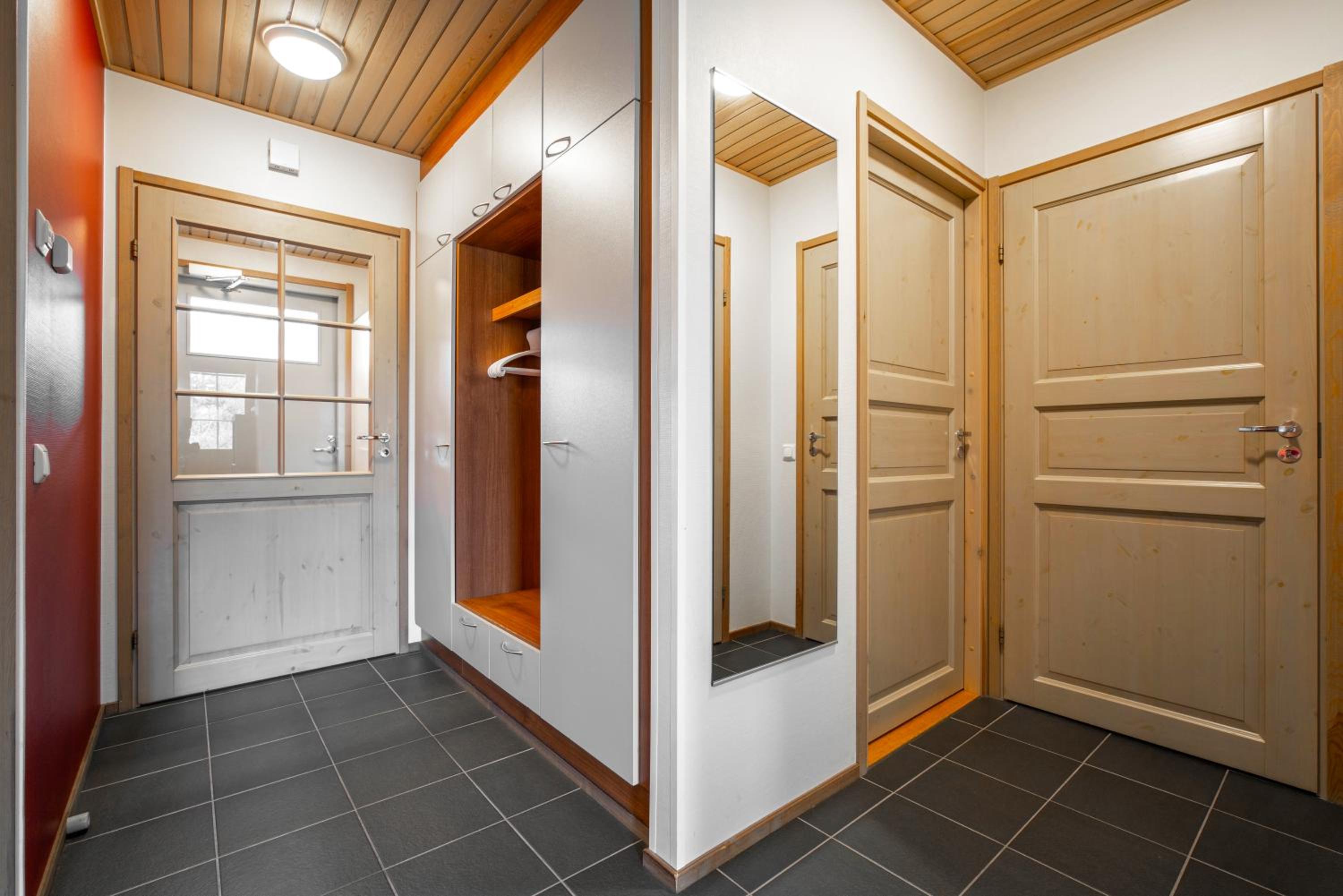Two-Bedroom Apartment - Photo 2