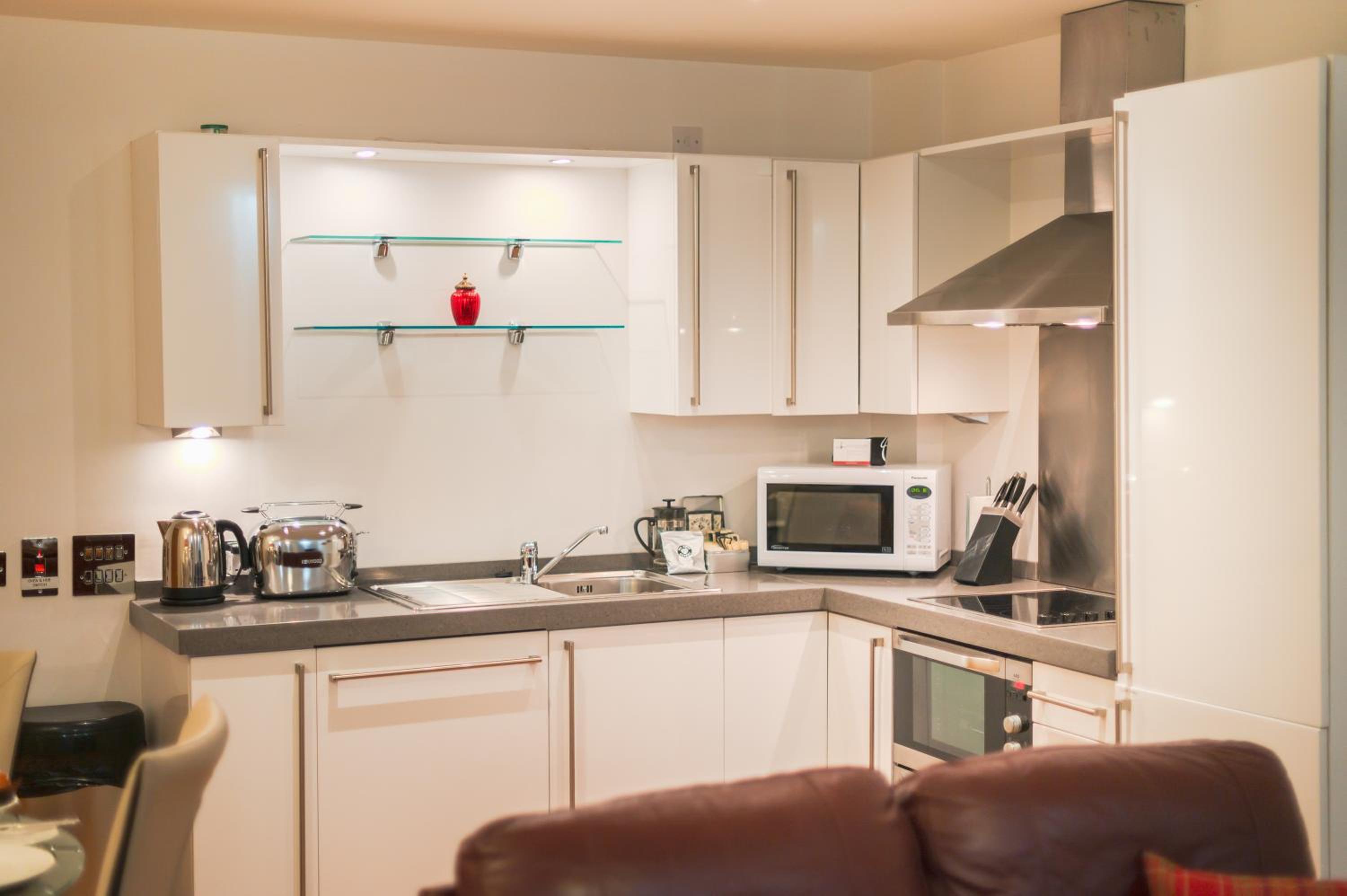 One Bedroom Apartment (Non Smoking) photo 2