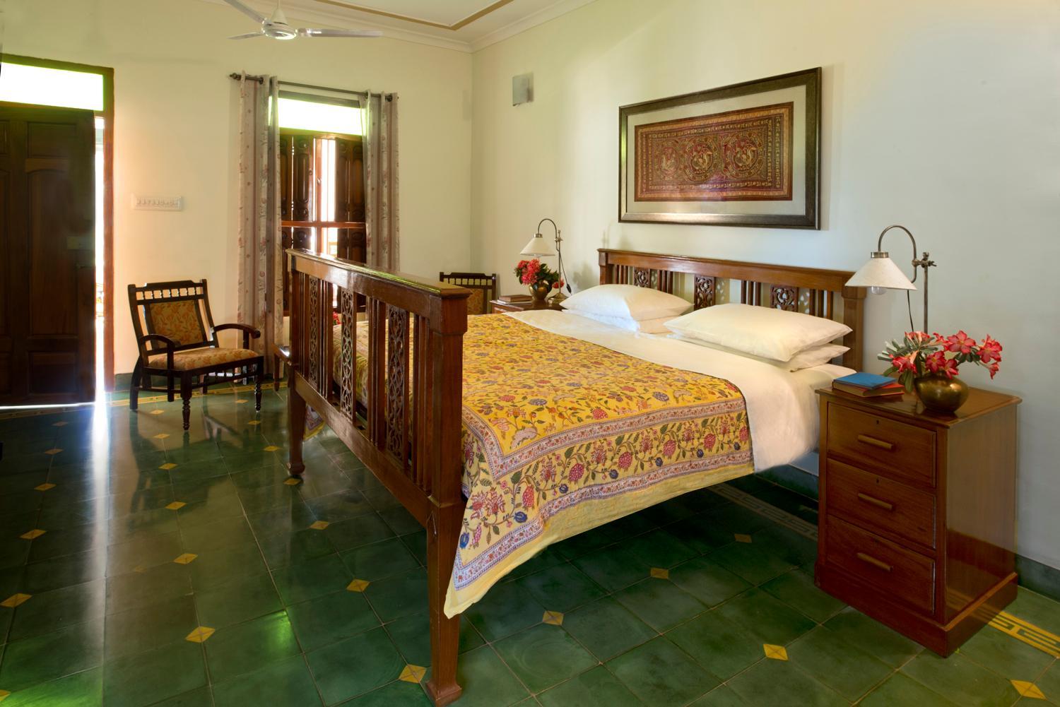Deluxe Queen Room - Photo 2