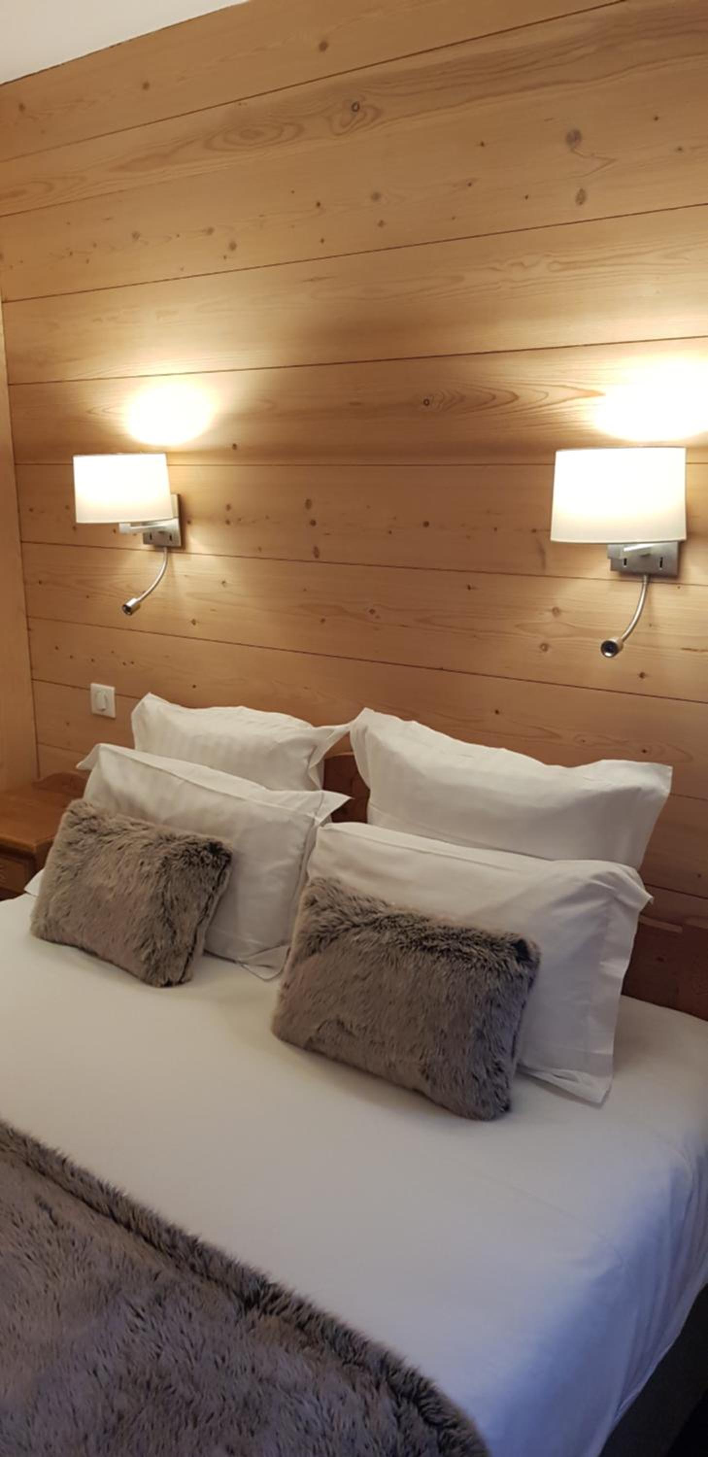 Twin Room with Balcony