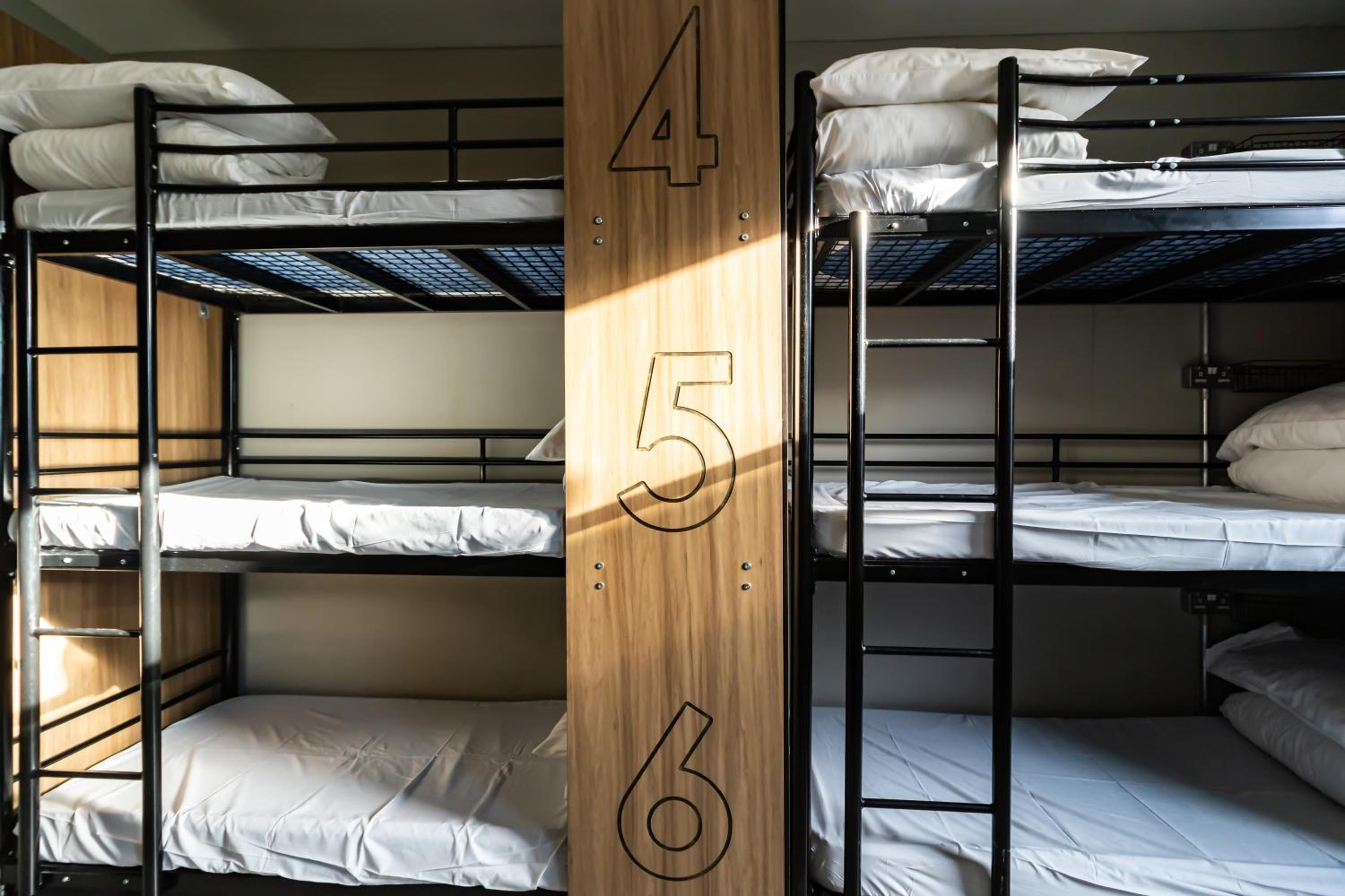 Private 9-Bed Dormitory Room photo 2