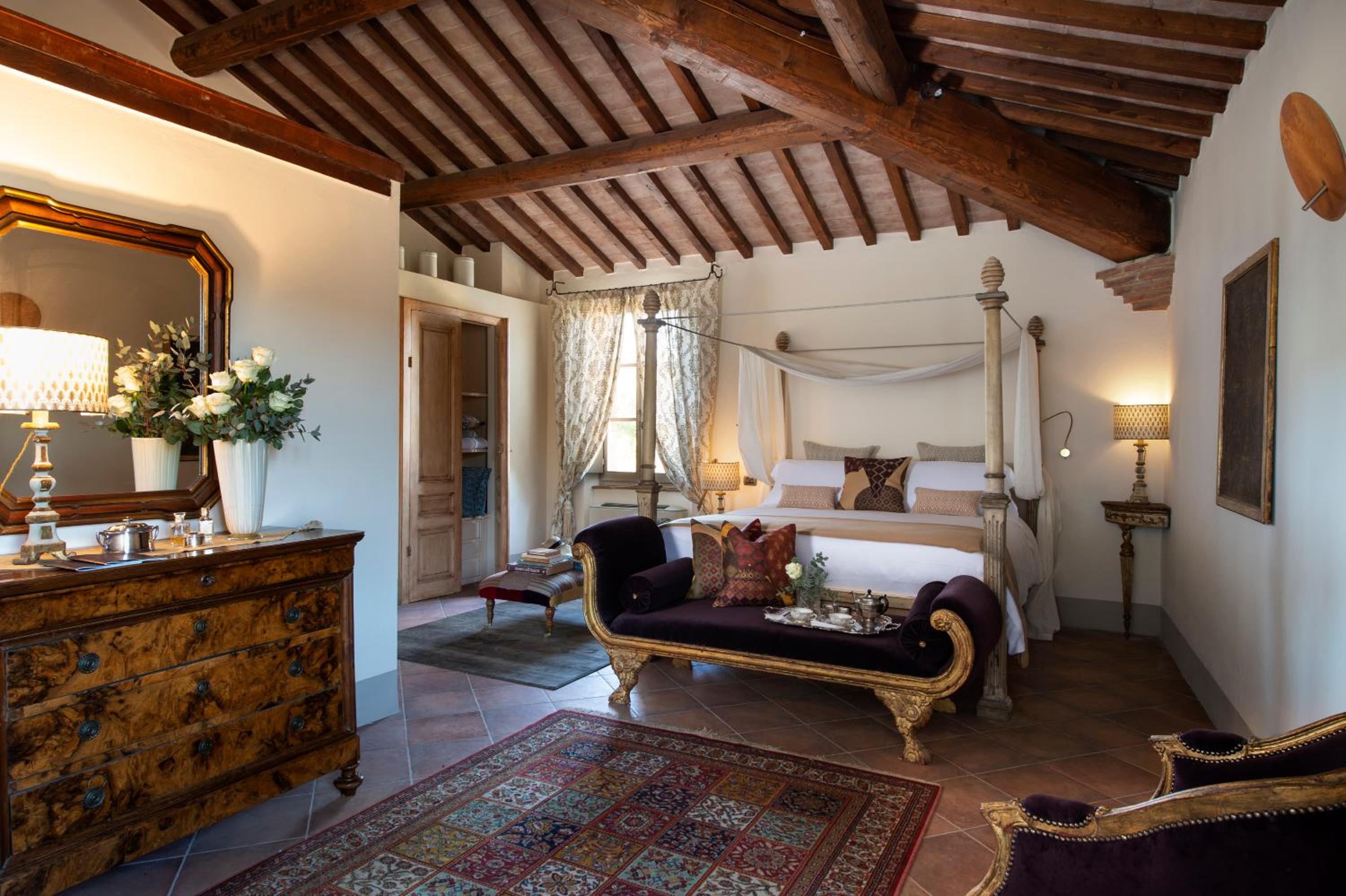 Deluxe Junior Suite - Photo 5