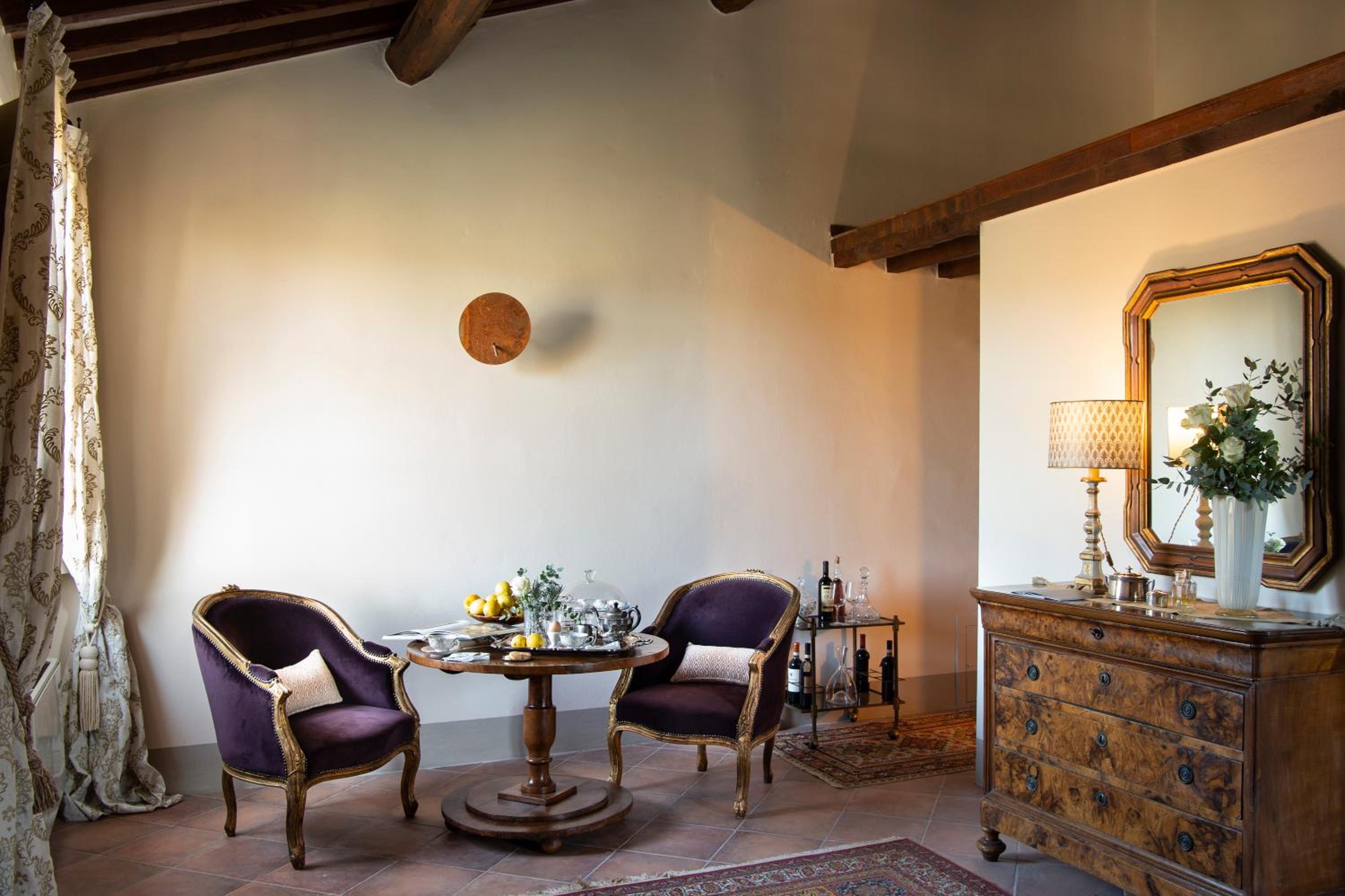 Deluxe Junior Suite - Photo 4