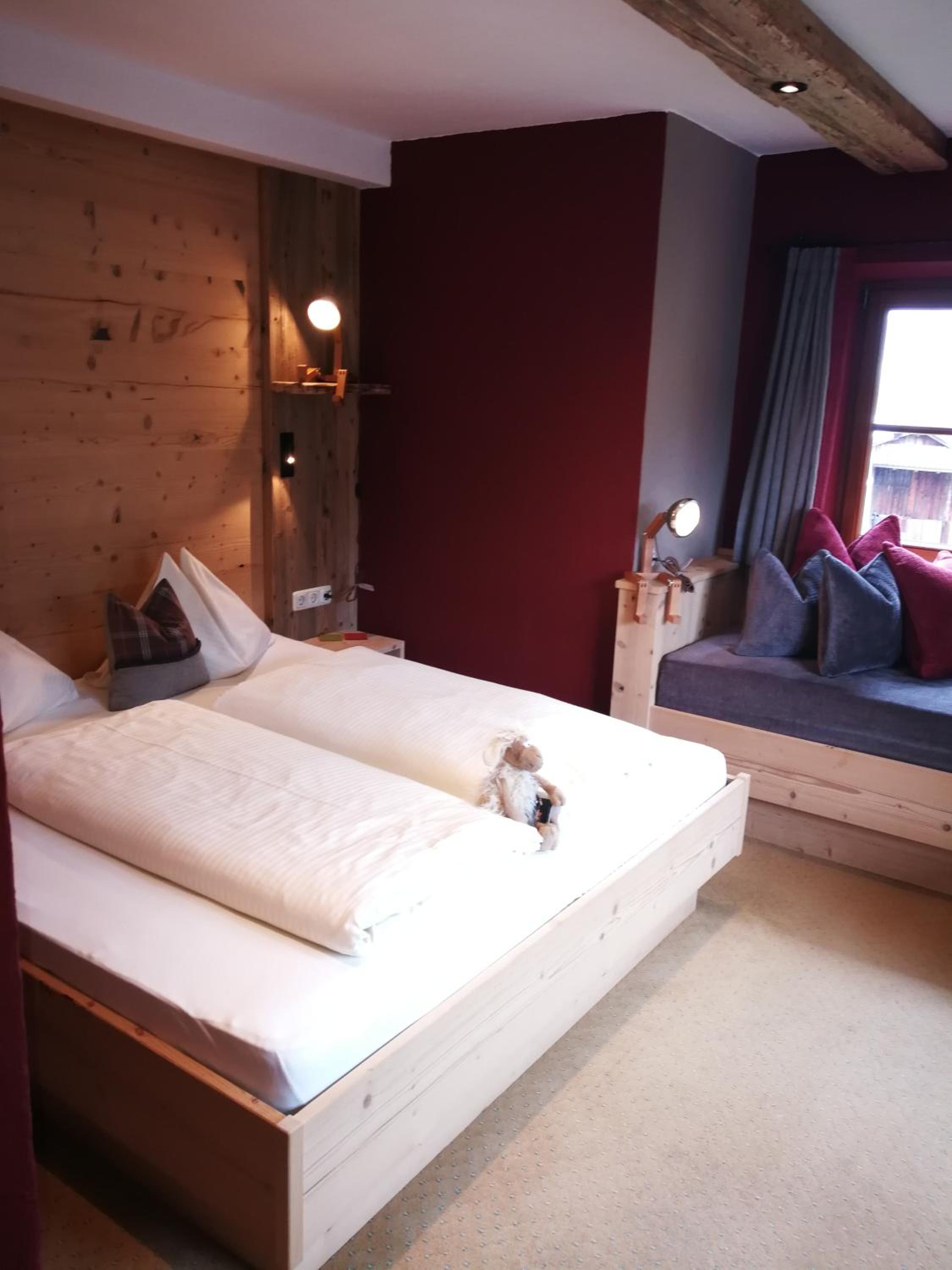 Superior Double or Twin Room with Mountain View