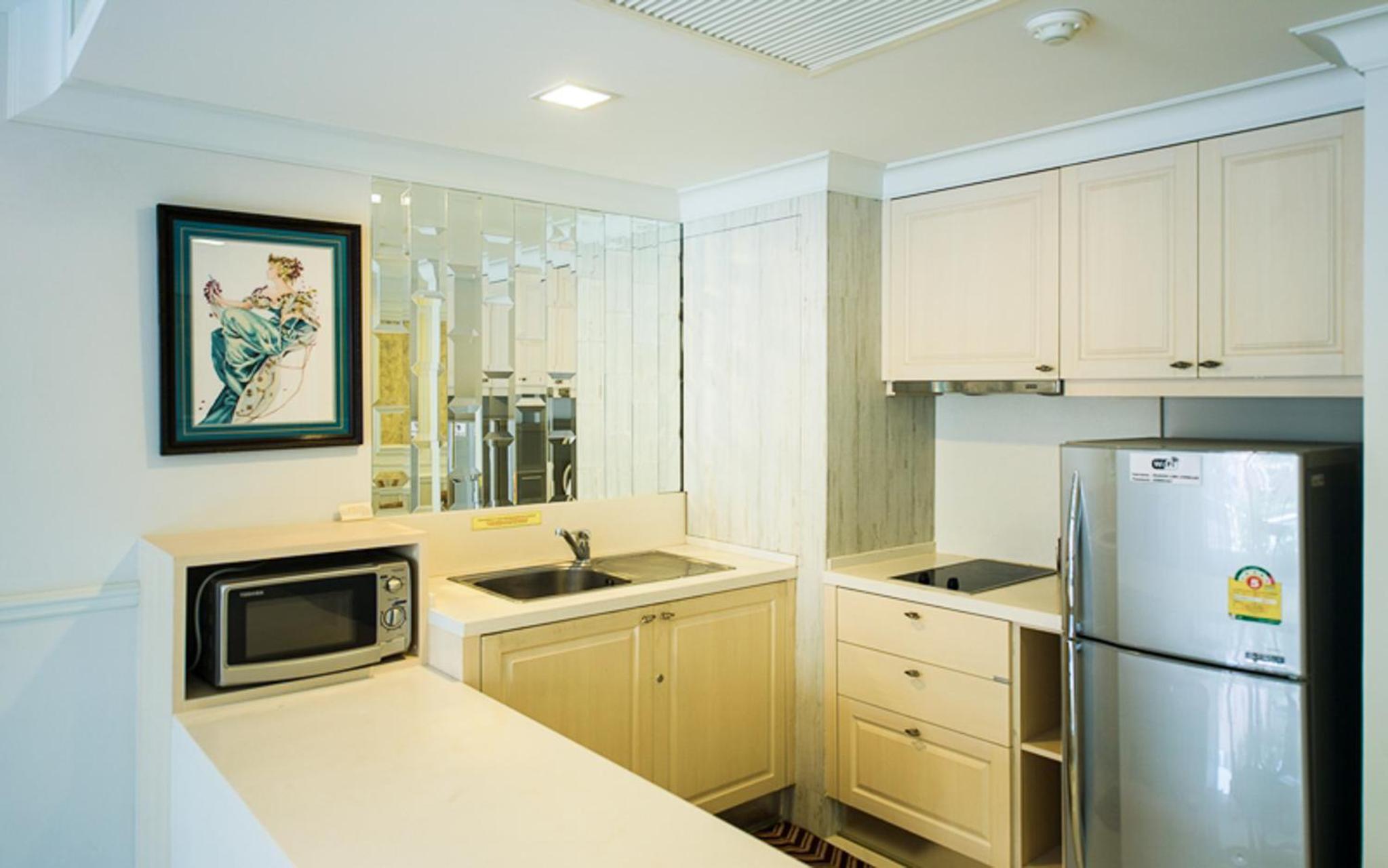 Apartment - Photo 16
